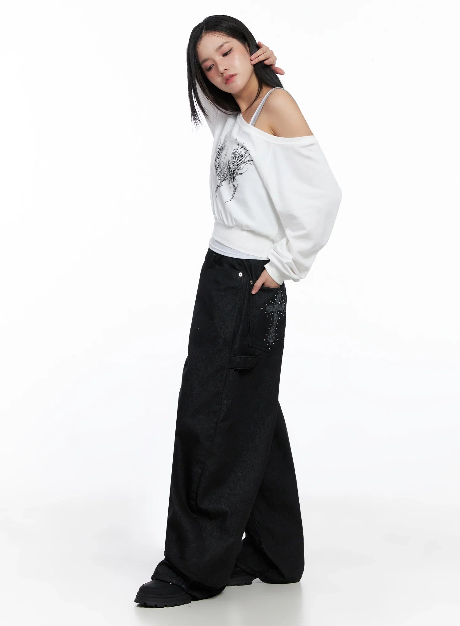 Lea Cross-Patch Baggy Jeans IS525
