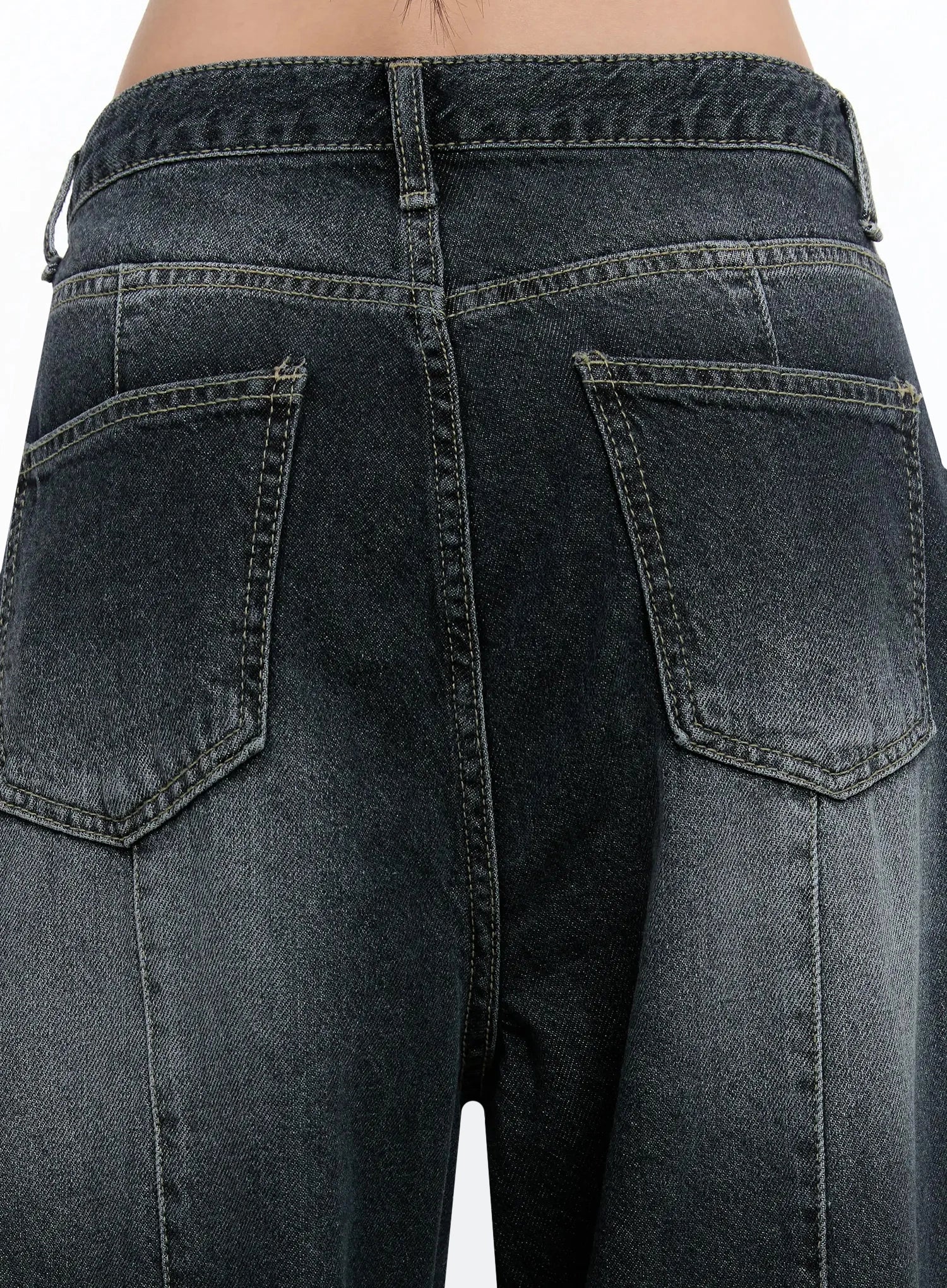 Naeu Dark Washed Wide Jeans IM509