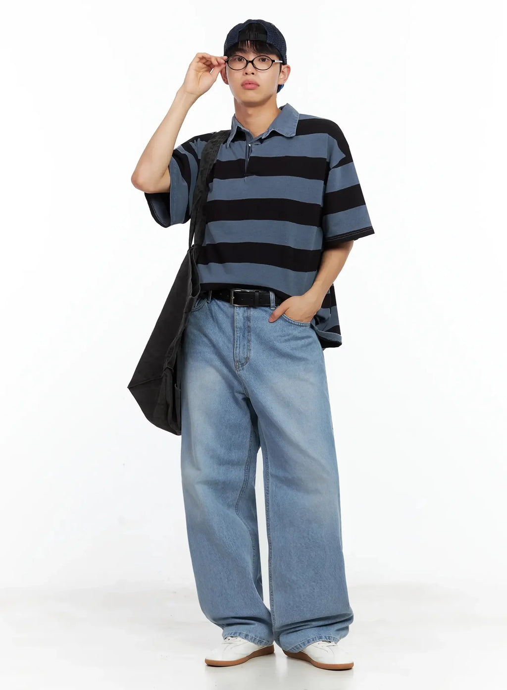 Men's Light-Wash Relaxed Jeans IL516