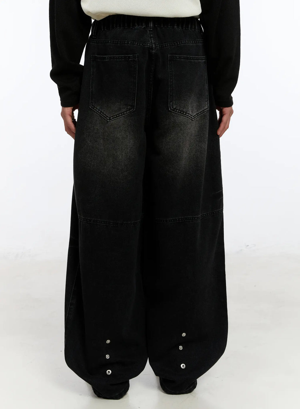 Men's Black Washed Wide Leg Jeans IM530