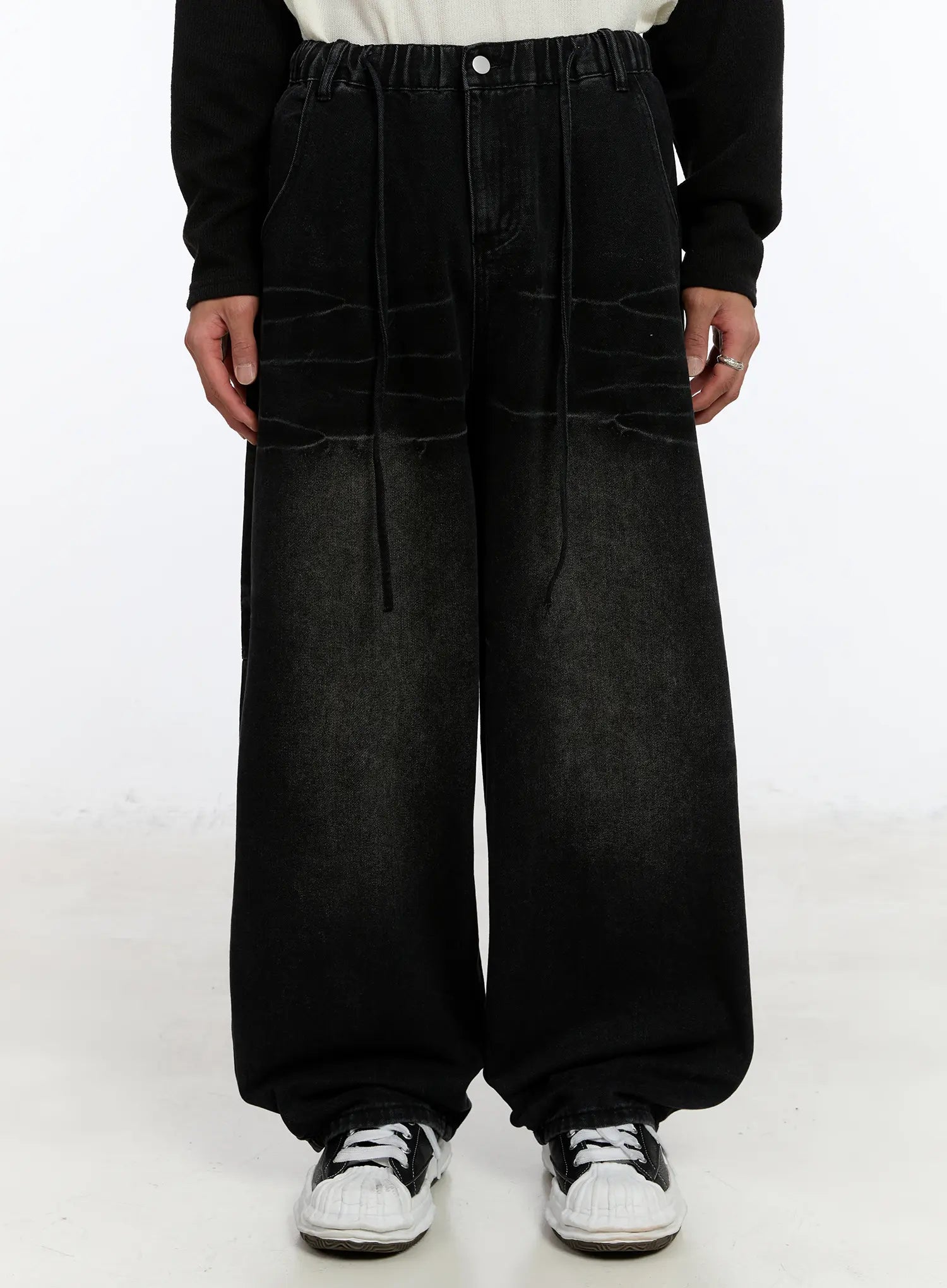 Men's Black Washed Wide Leg Jeans IM530