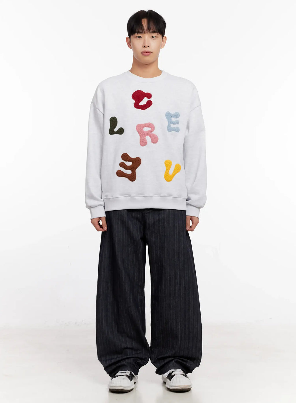 Men's Stripe Wide-Leg Jeans with Patch Detail IO523