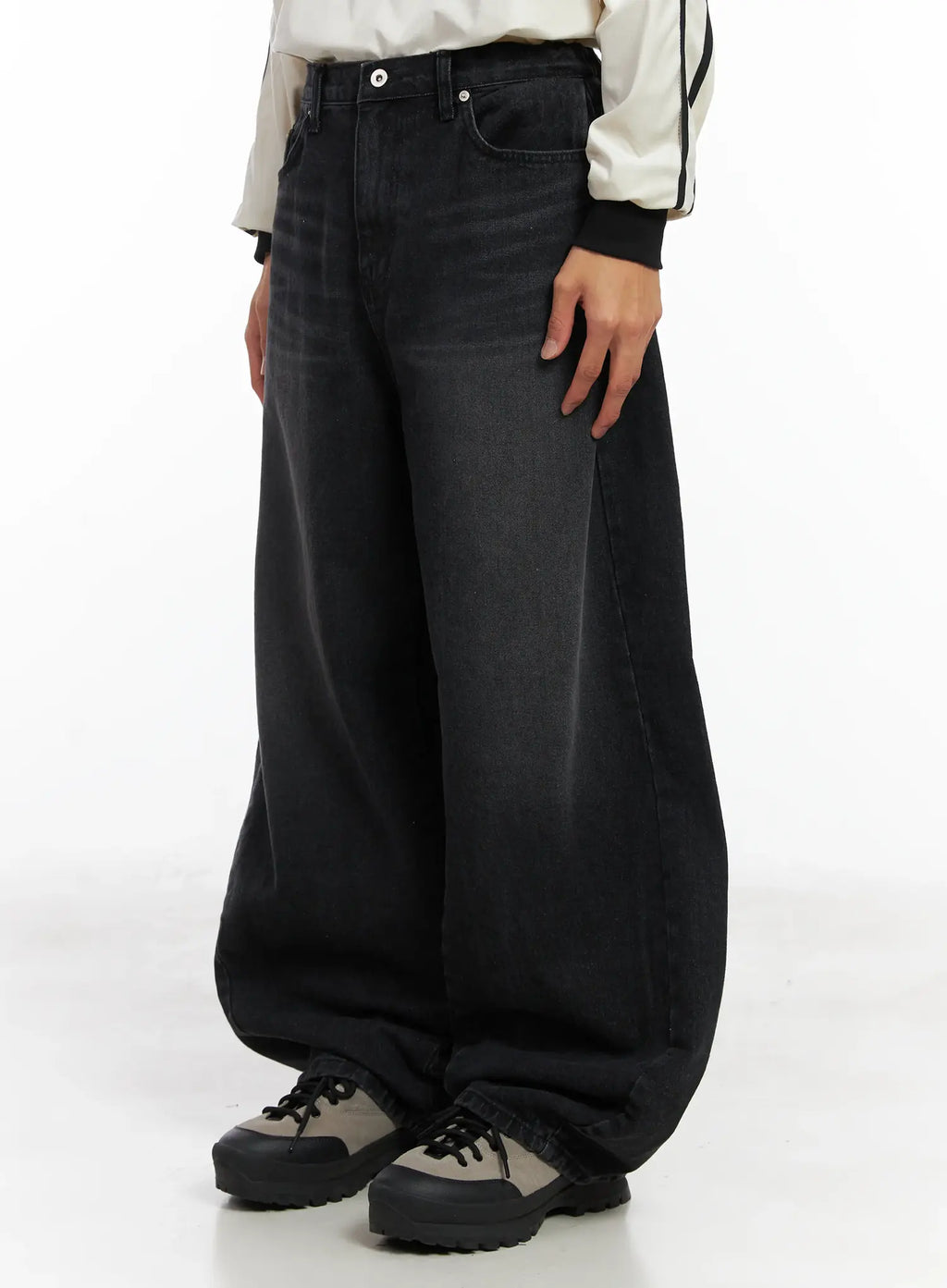 Men's Pintuck Wide Leg Jeans ID511