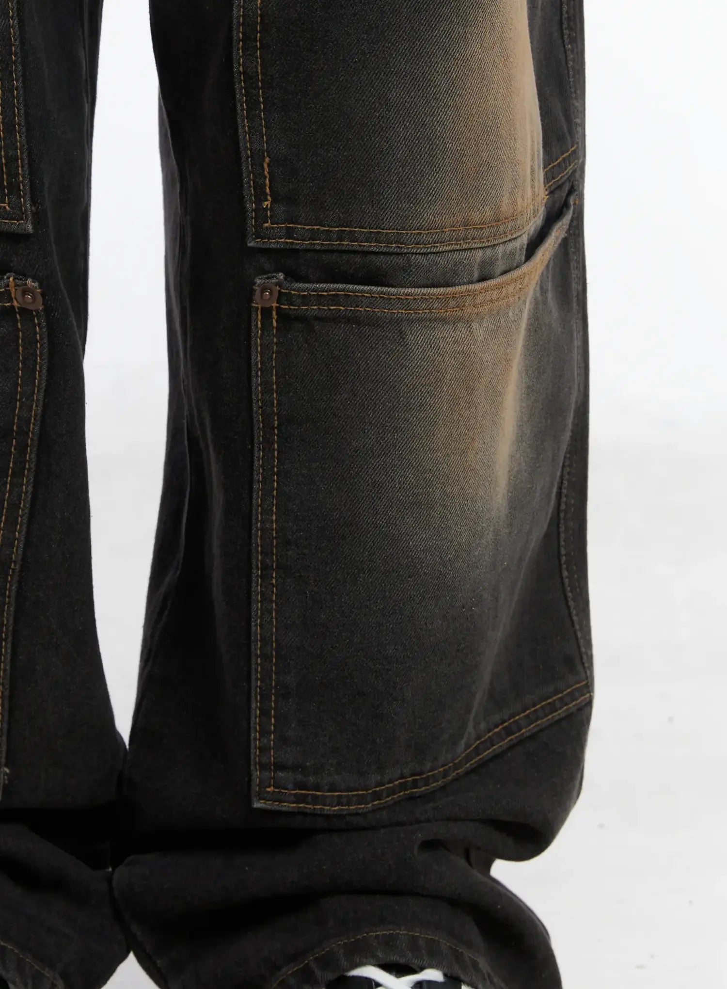 Men's Wide Utility Pocket Jeans ID511