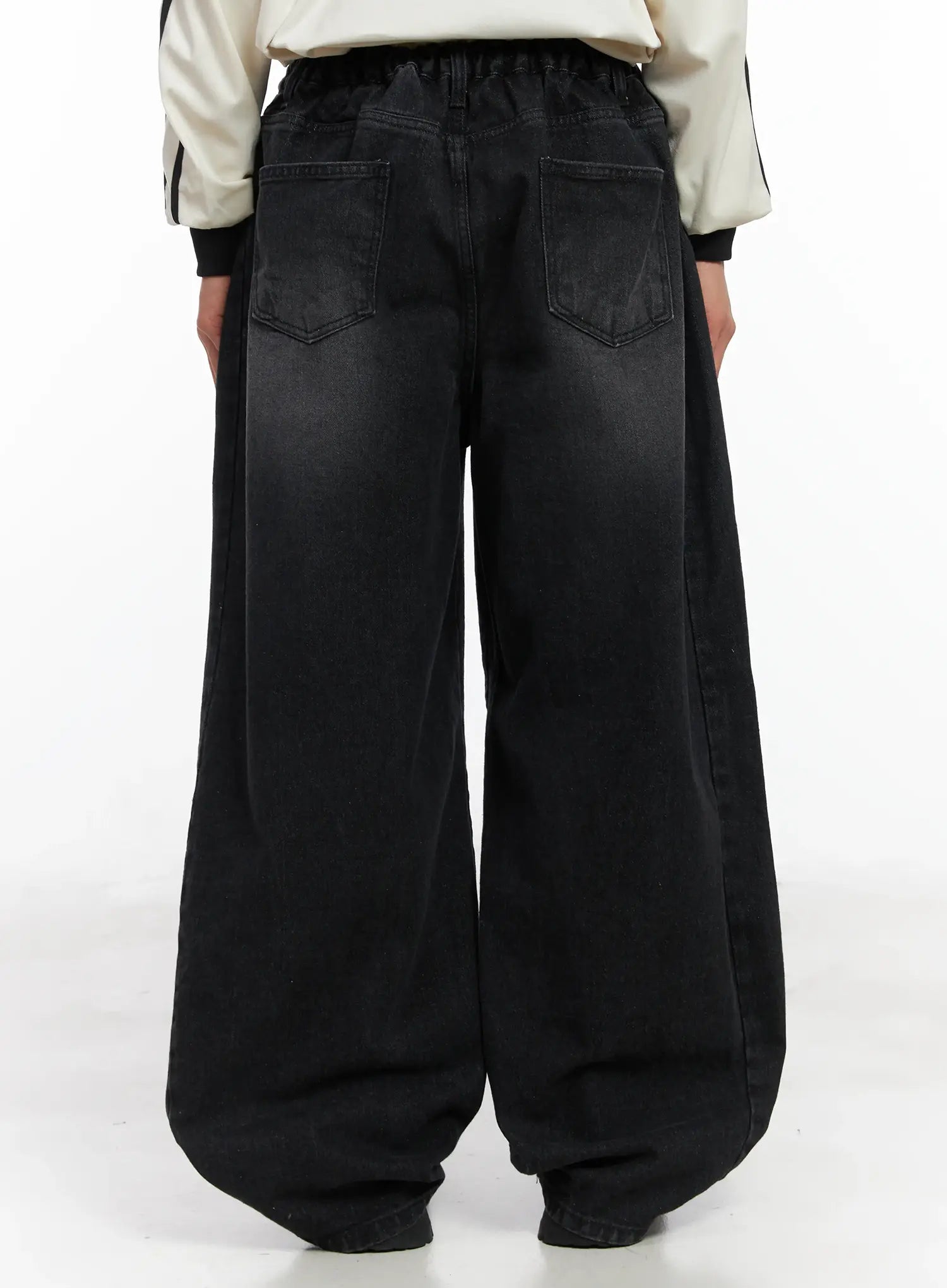 Men's Pintuck Wide Leg Jeans ID511
