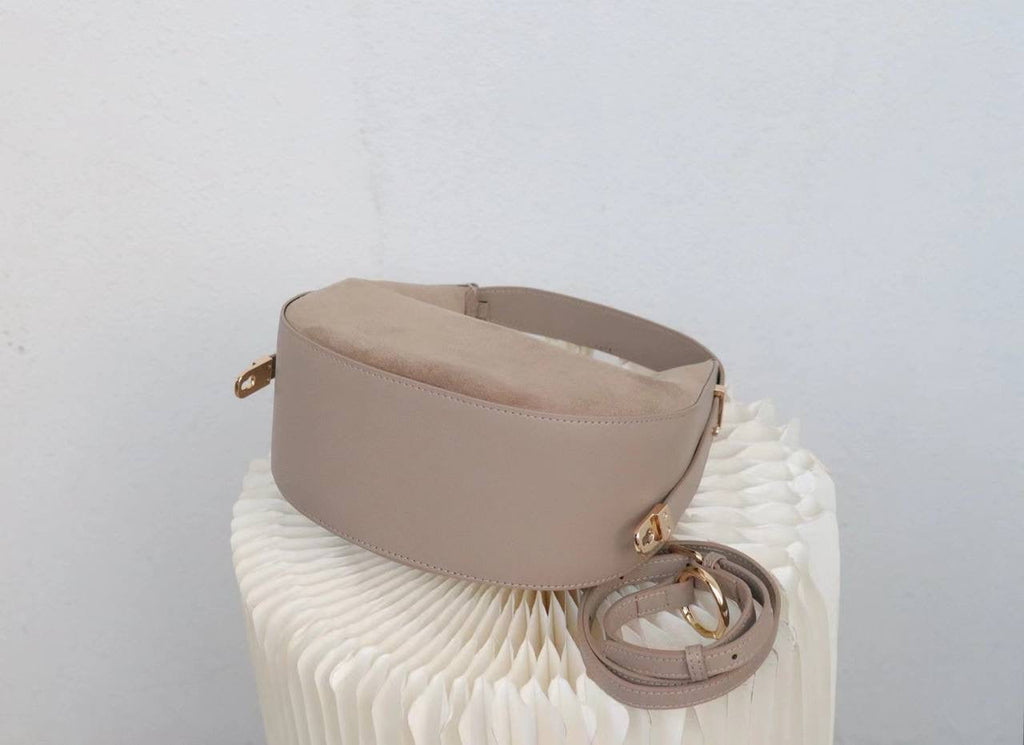 Luxe Harmony — a versatile bag with an adjustable strap