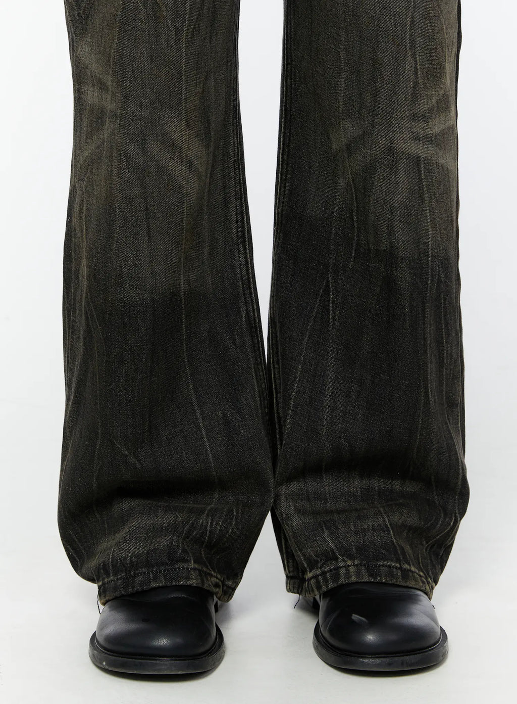Men's Black-Washed Jeans IA530