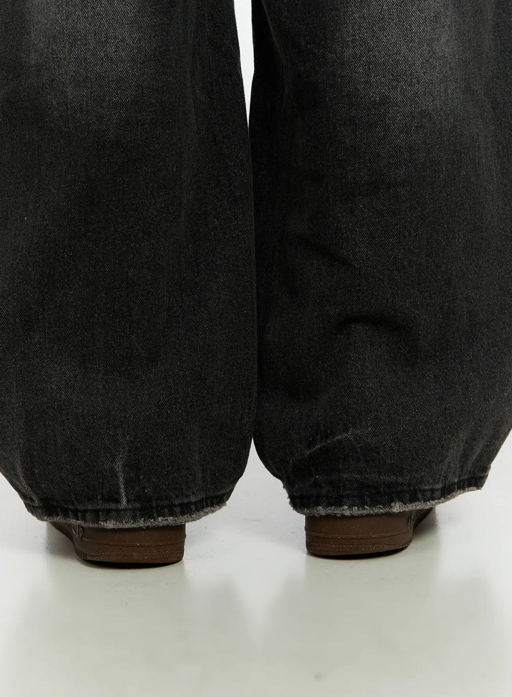 Men's Washed Black Wide Leg Jeans IF511