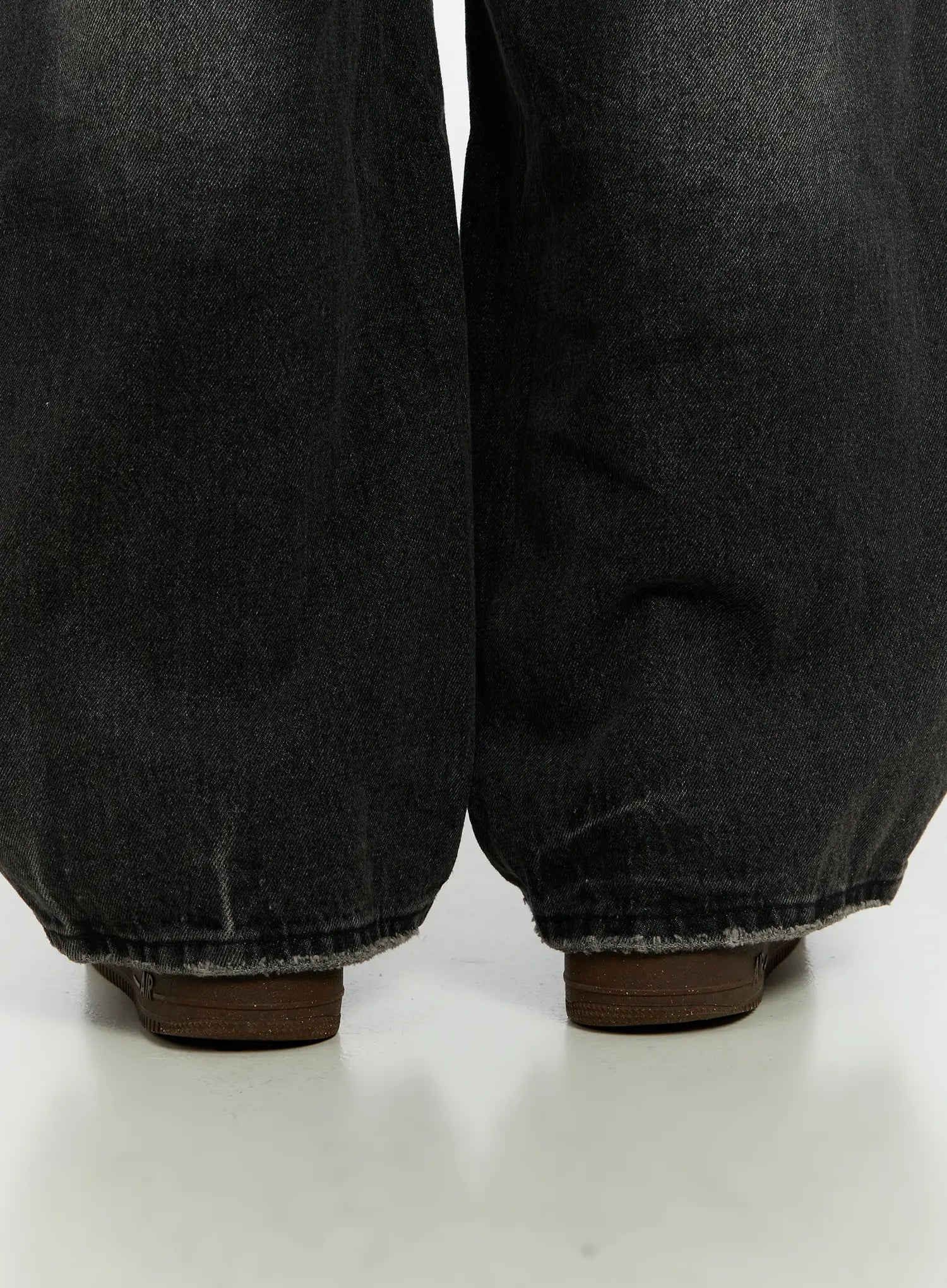 Men's Washed Black Wide Leg Jeans IF511
