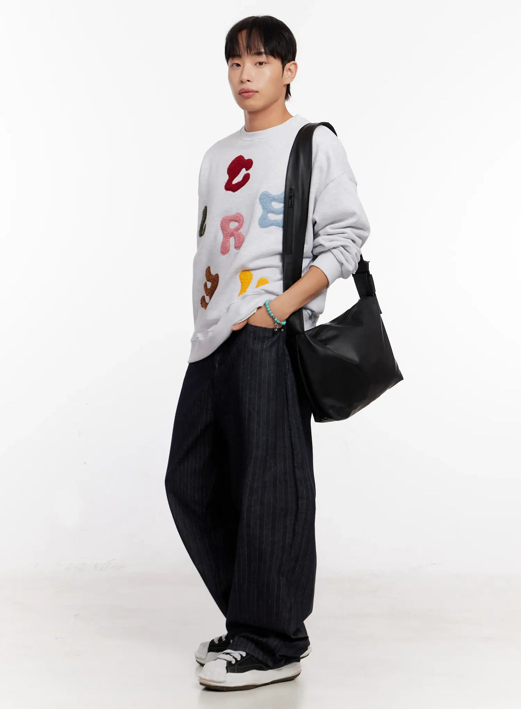 Men's Stripe Wide-Leg Jeans with Patch Detail IO523
