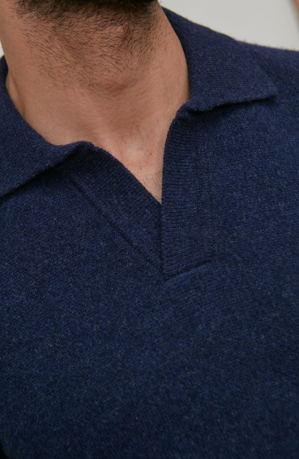 Mens Midweight Lambswool Buttonless Polo Shirt