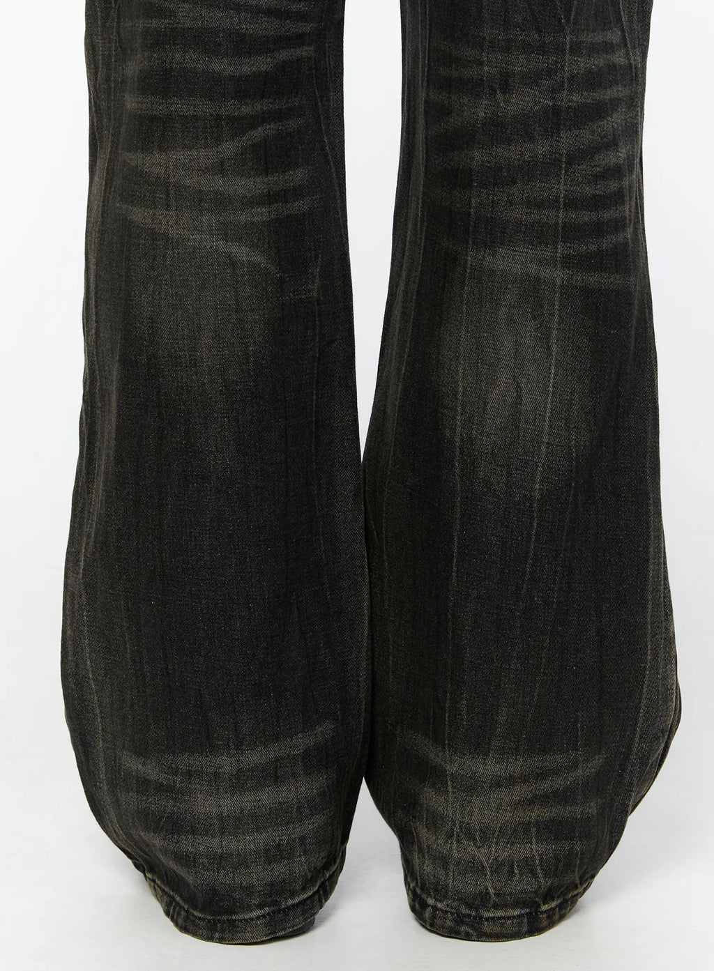 Men's Black-Washed Jeans IA530