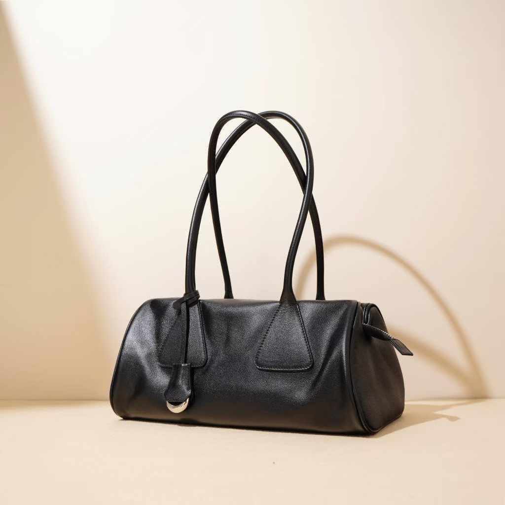 Bag “Luxe Silhouette” — Soft Cowhide Leather Shoulder Bag
