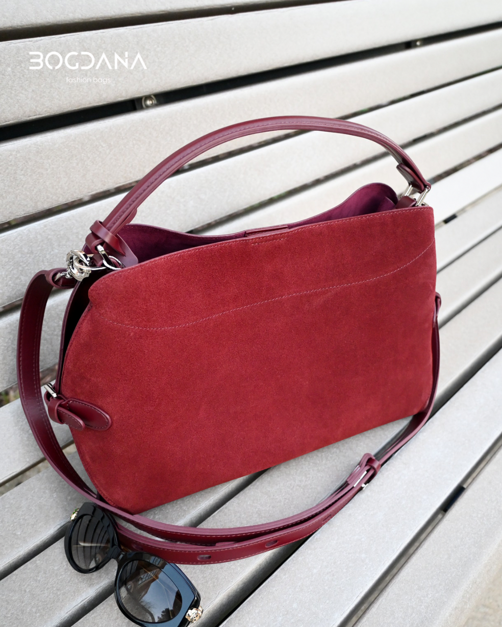 Avenue Luxe — Elegant Bag in Two Materials