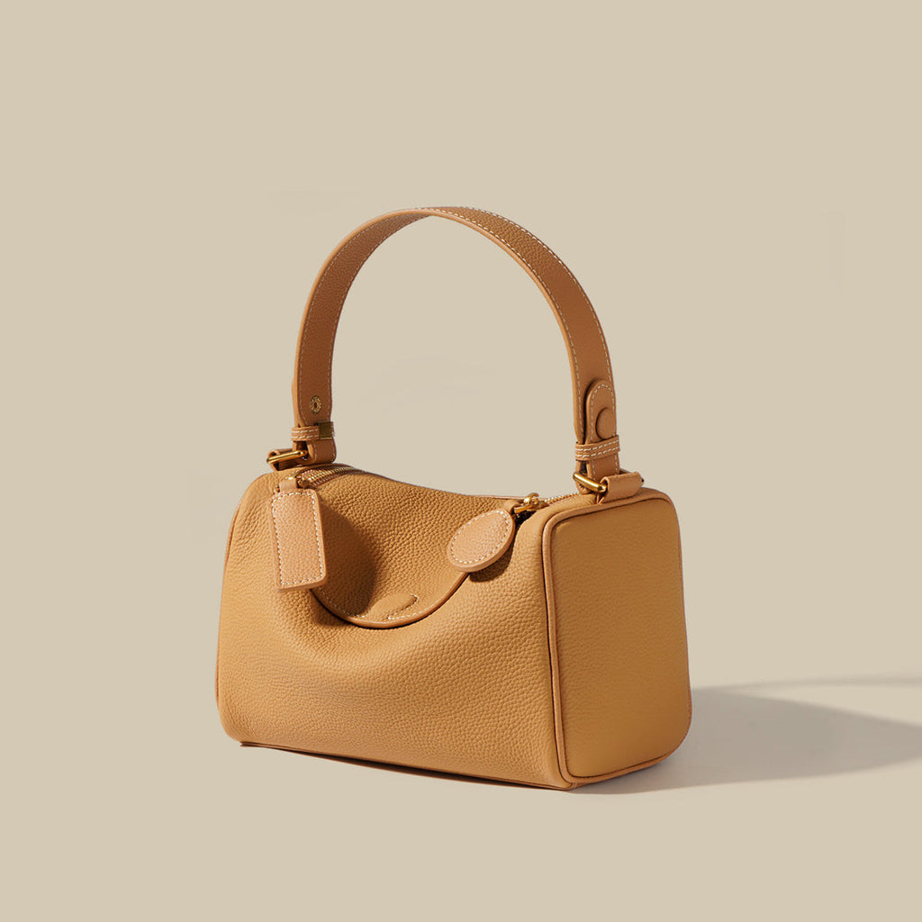 Madelyn Luxe” — Premium Leather Convertible Crossbody & Shoulder Bag