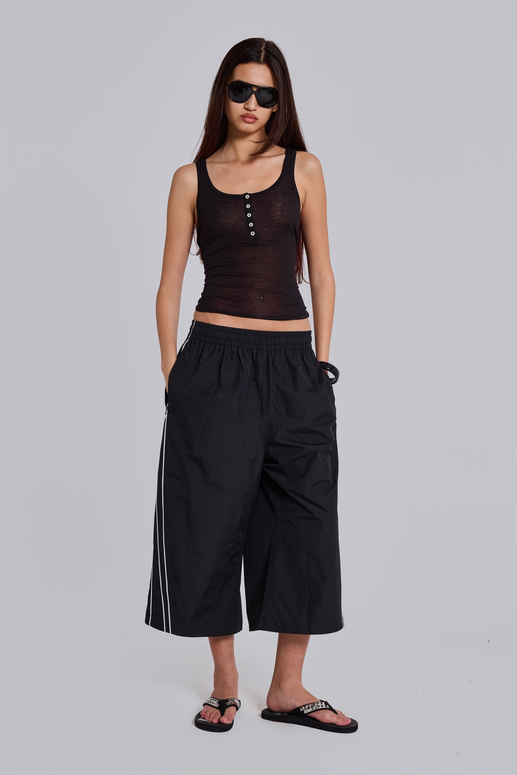 Black Vapor 3/4 Shorts