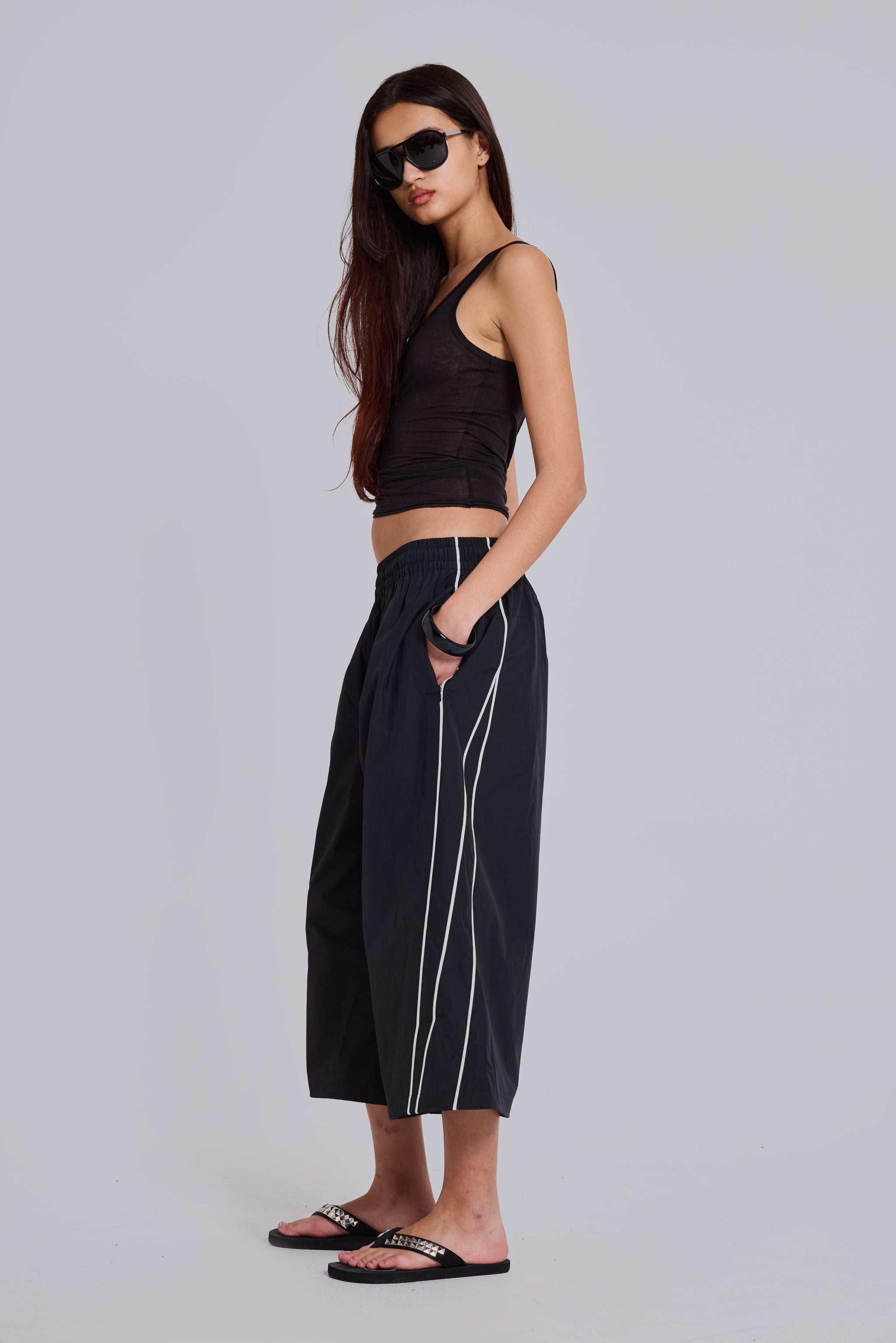 Black Vapor 3/4 Shorts