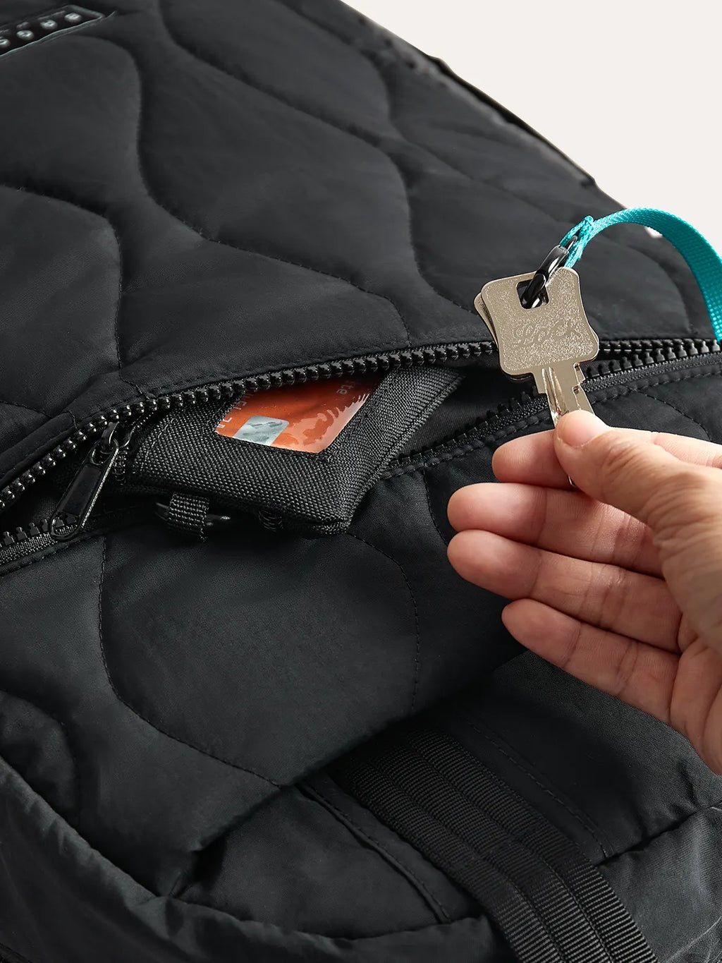 Paz 23L Backpack