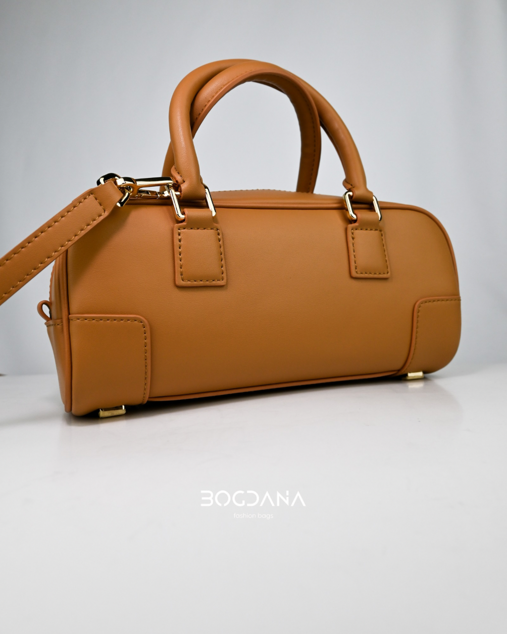 Elegant “Lock Charm” Genuine Leather Bag