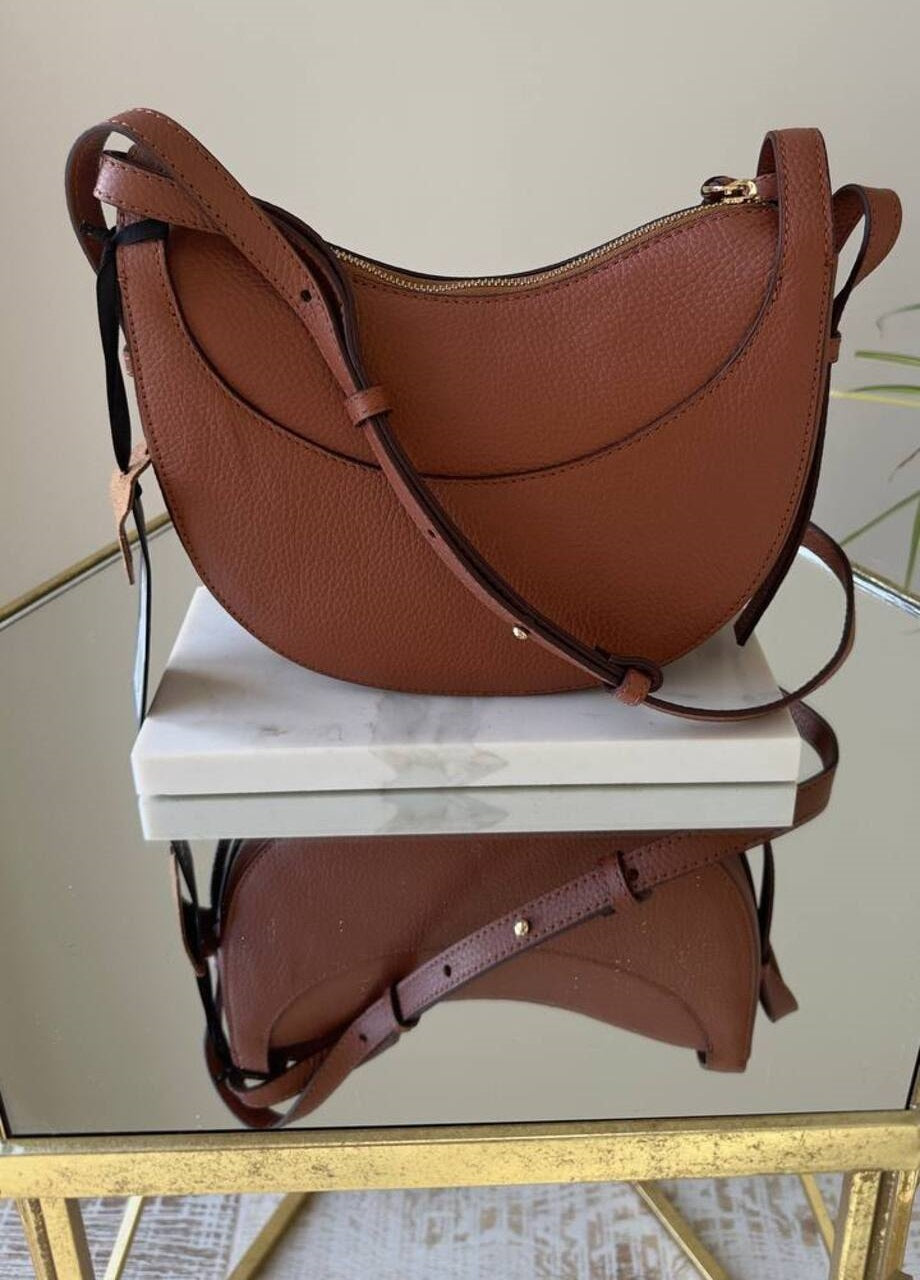 Enzo-Style Crossbody Bag for Women – Elegant Half-Moon Leather Shoulder Purse