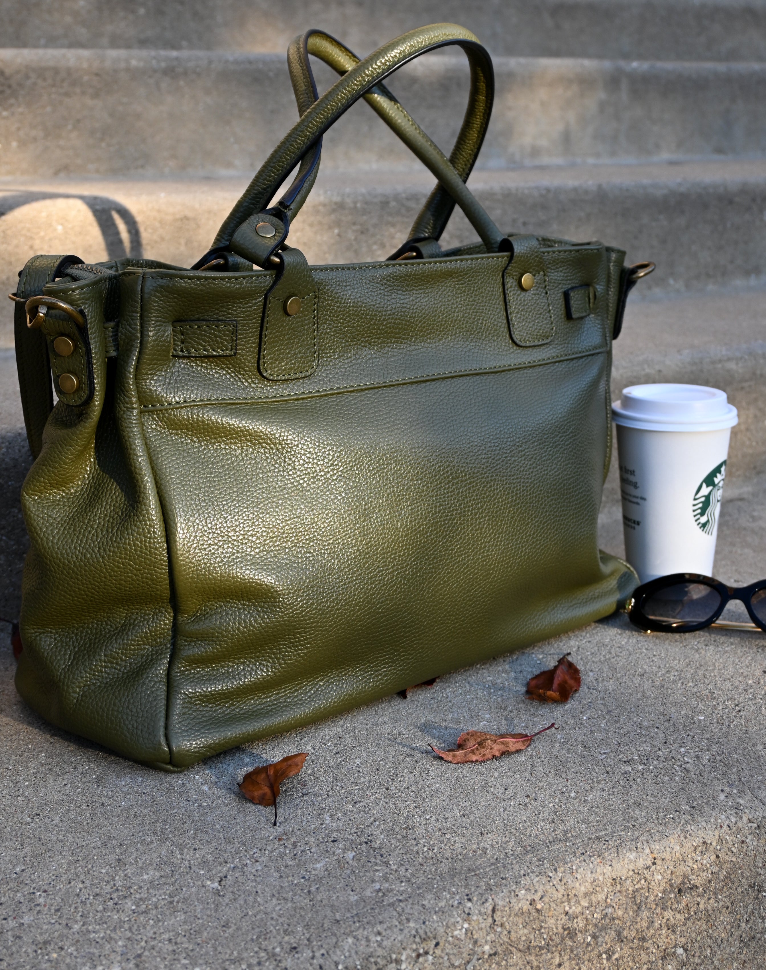 Caffè Milano- Elegant Genuine Leather Bag 🇮🇹