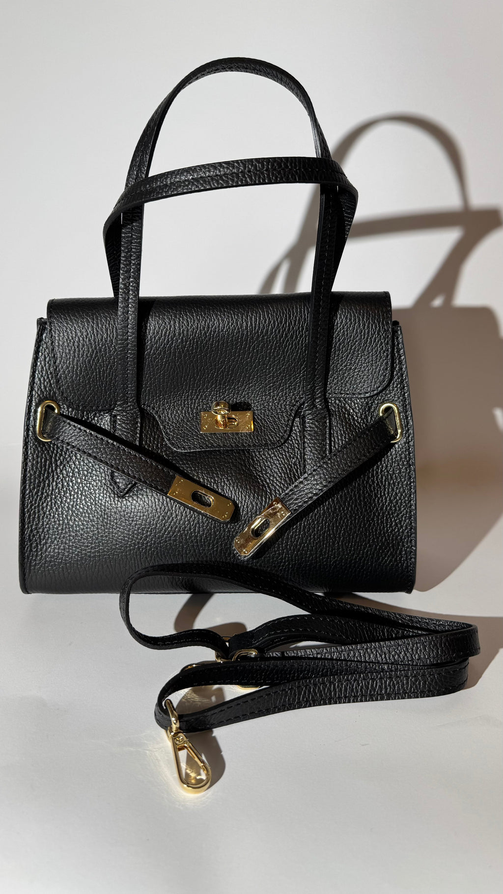 Amore Tote — Elegant Italian Leather Bag”