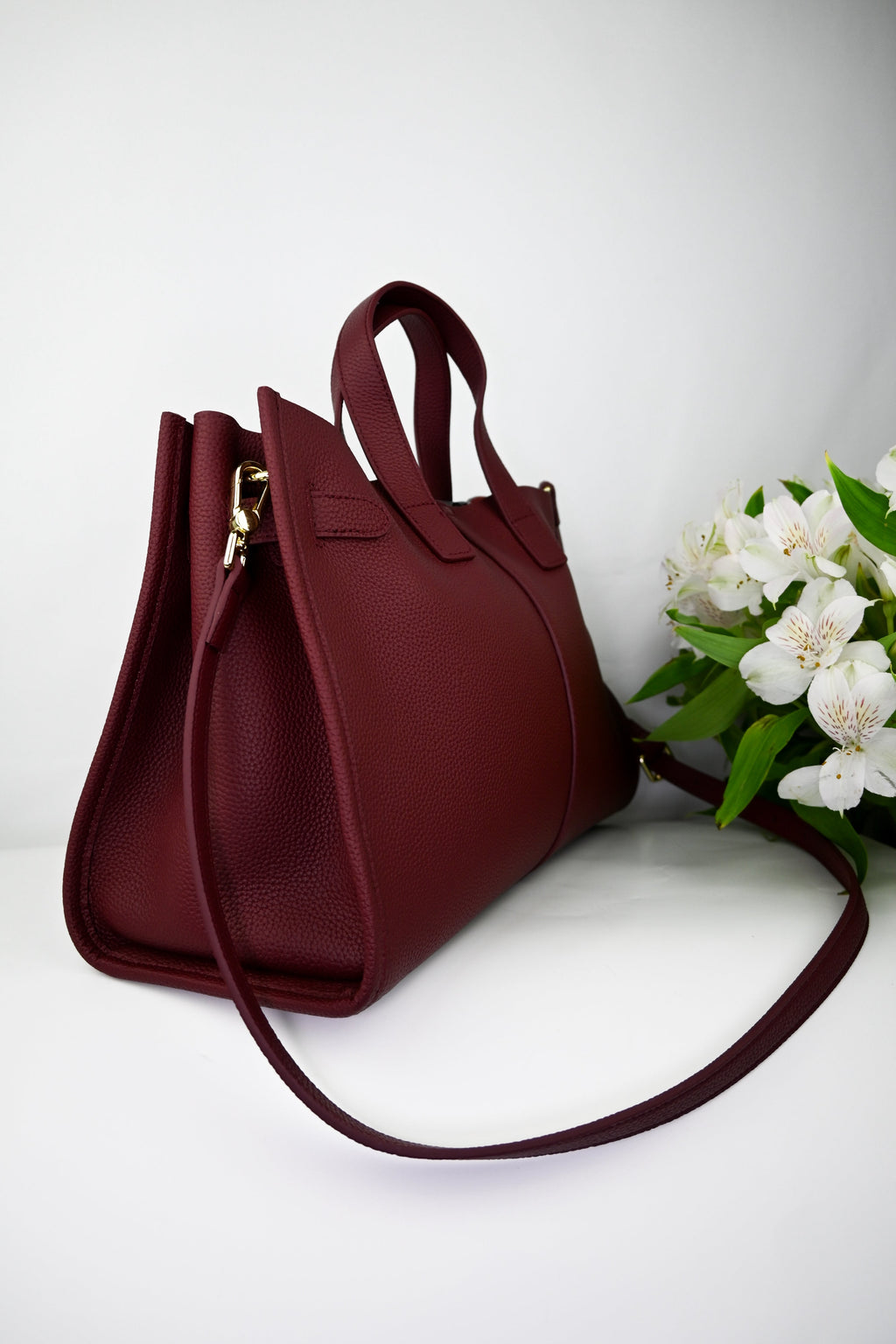 Bogdana Urban Luxe — Genuine Leather Power Tote – Women’s Shoulder Bag