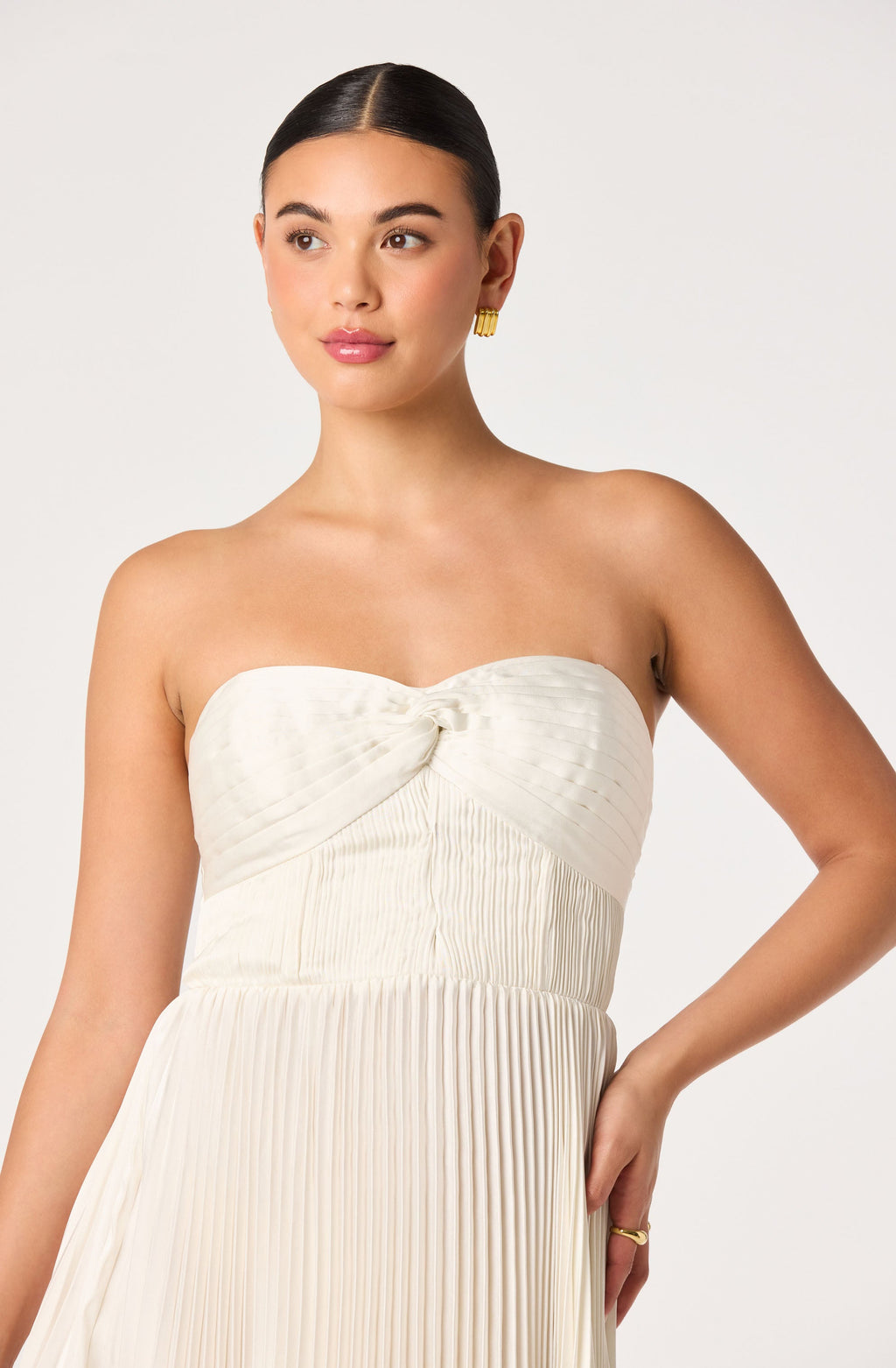 Ascella Sweetheart Pleated Midi Dress