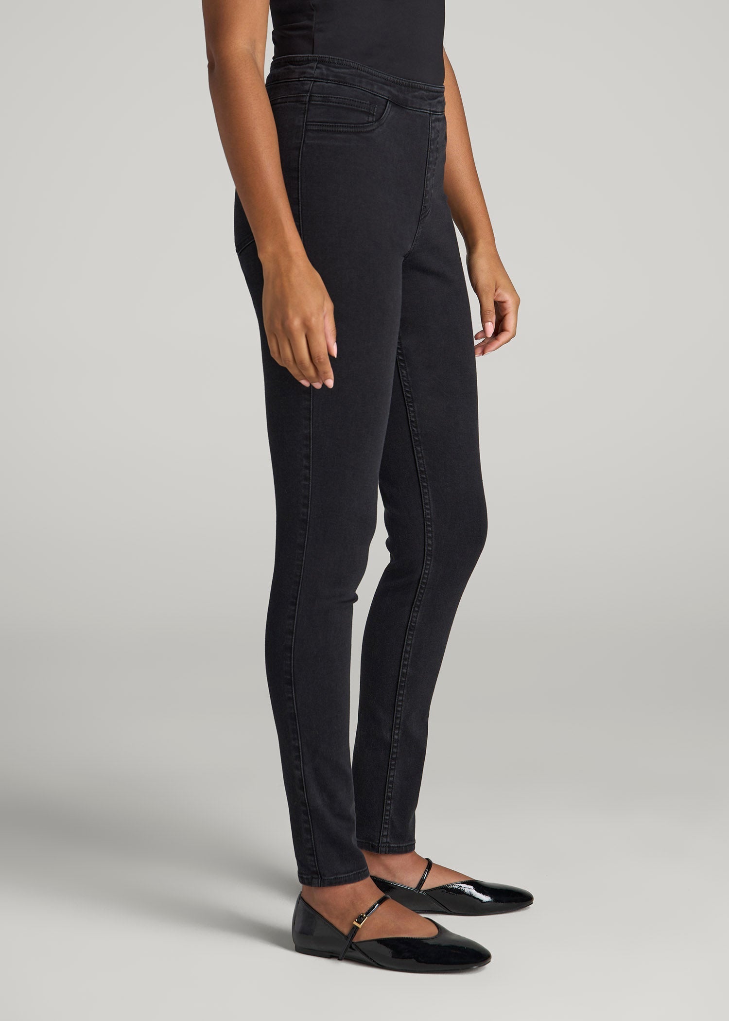 Jeggings for Tall Women in Washed Black