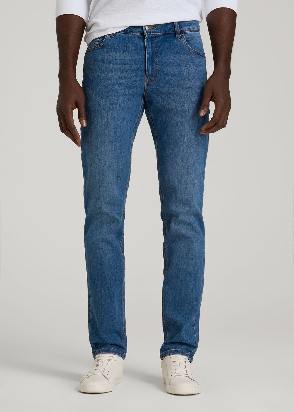 Carman Tapered Fit Jeans in Classic Mid Blue
