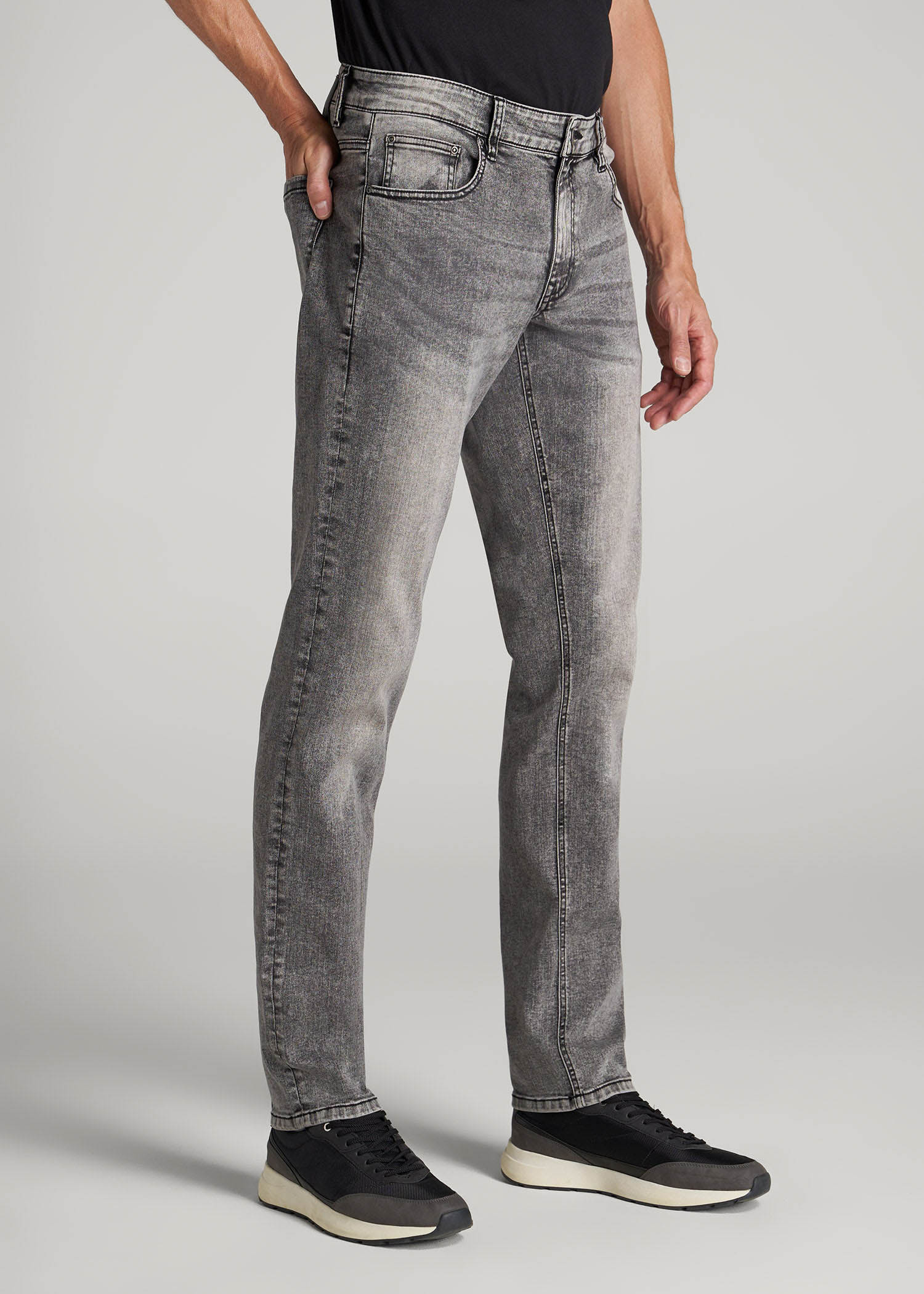 Carman TAPERED Jeans for Tall Men in Washed Faded Black