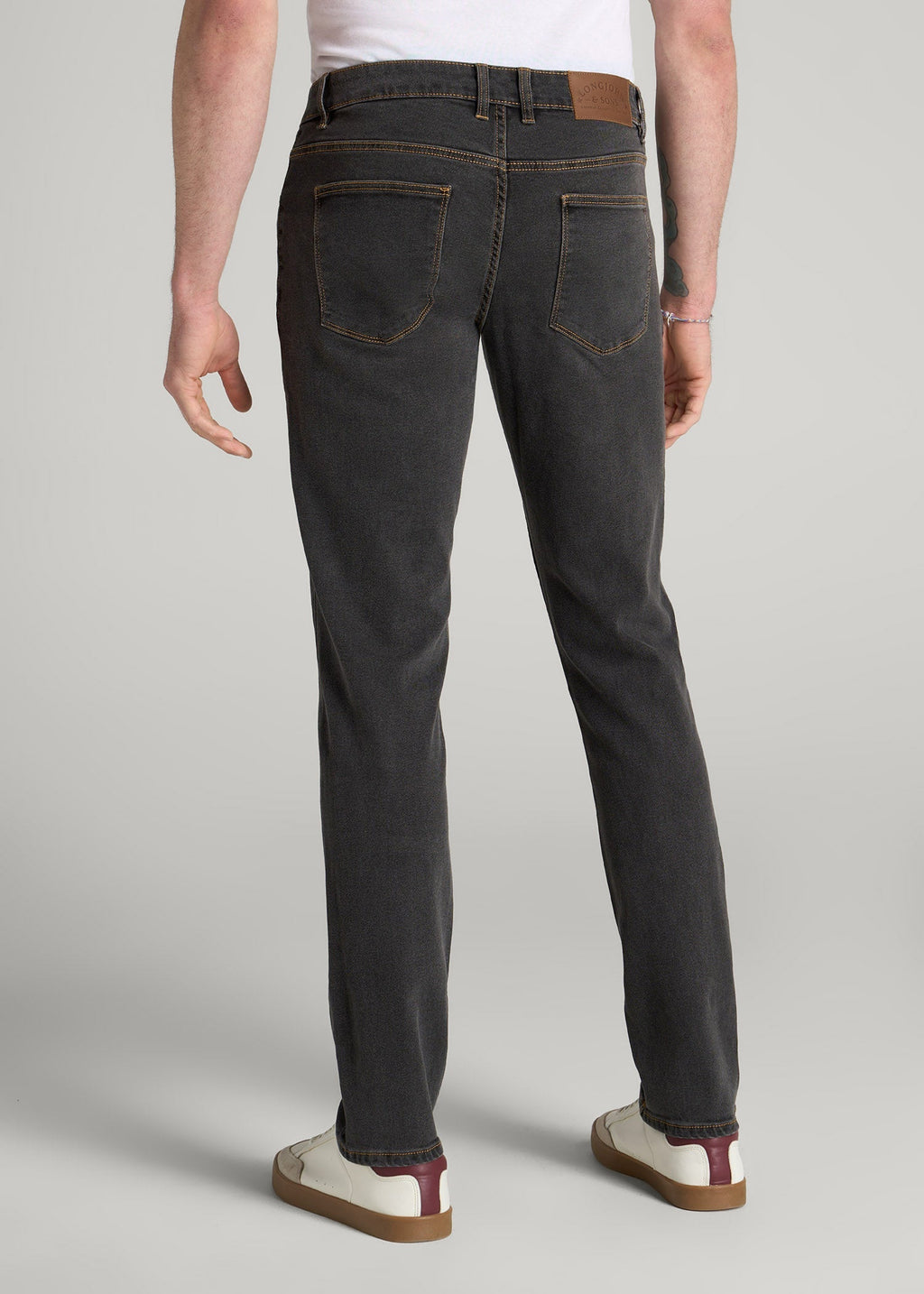 LJ&S TAPERED Jeans for Tall Men in Vintage Black