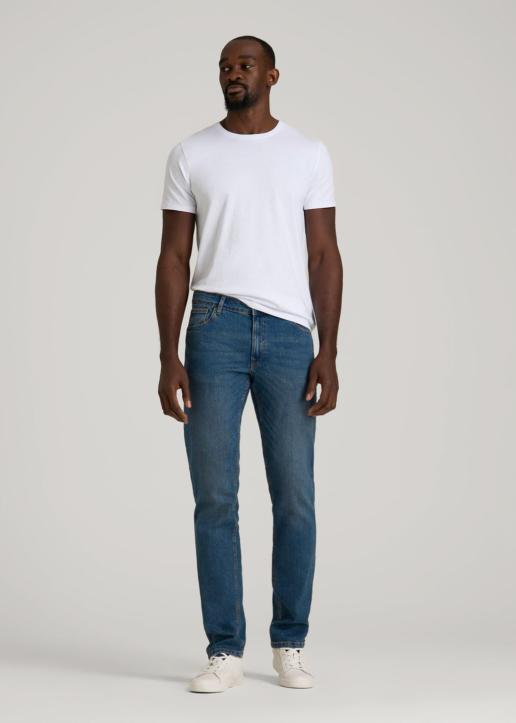 Carman Tapered Fit Jeans in Worn Blue