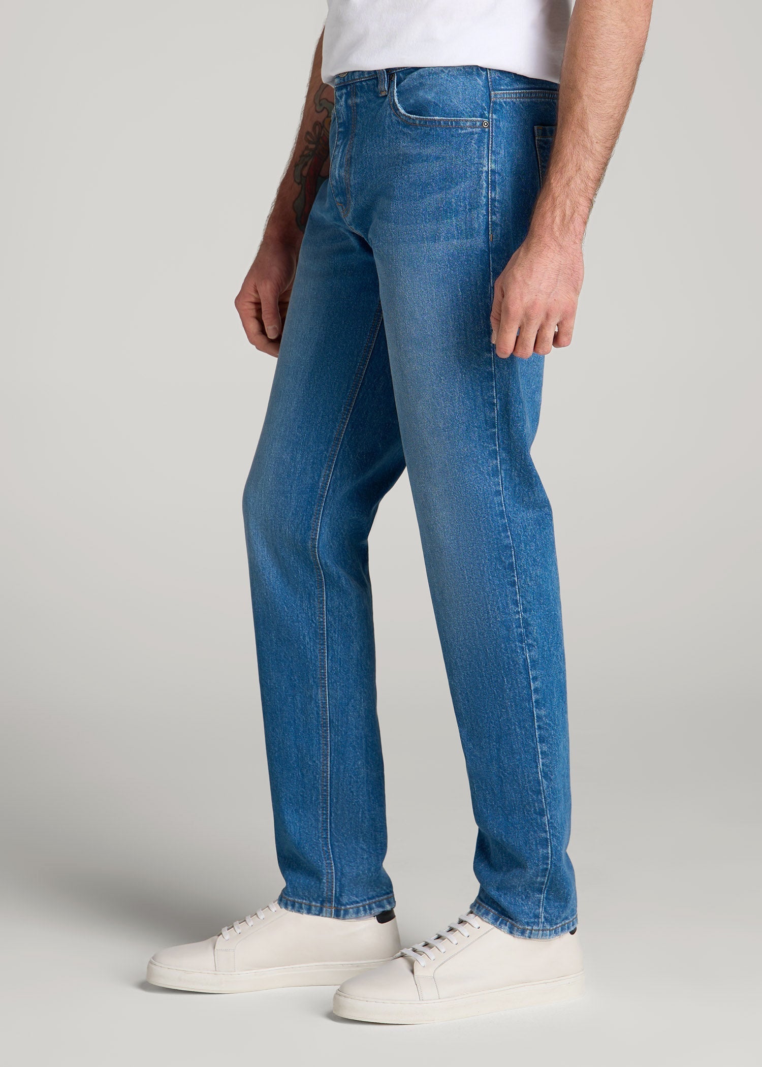 Milo RELAXED TAPERED FIT Jeans for Tall Men in Classic Mid Blue