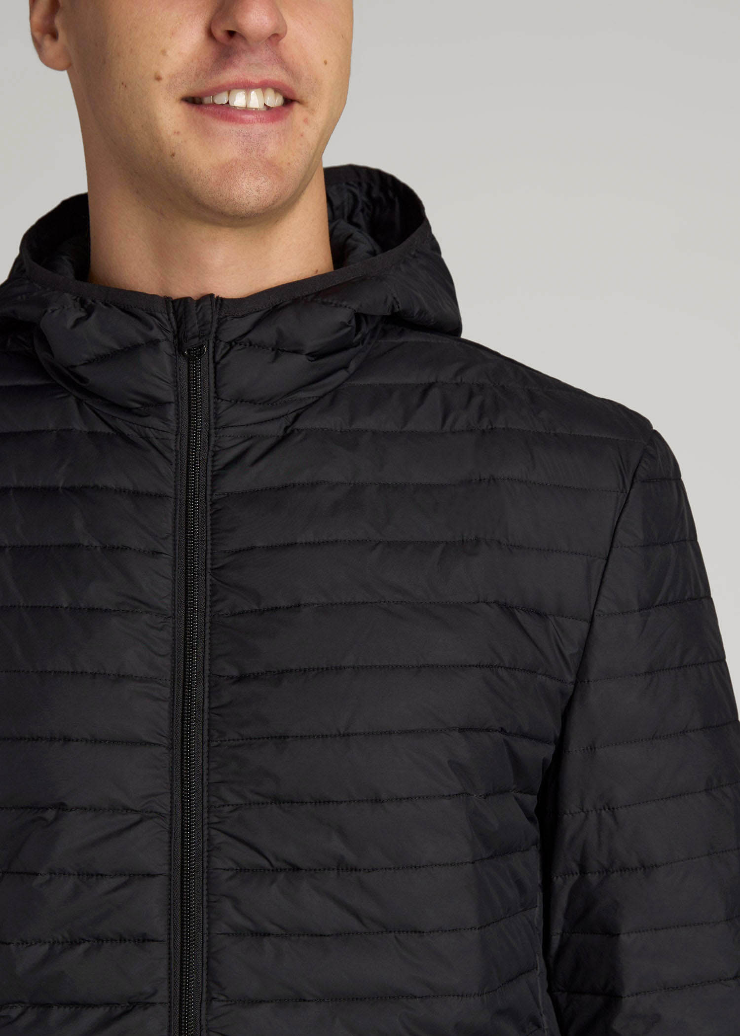 Packable Puffer Jacket for Tall Men in Black