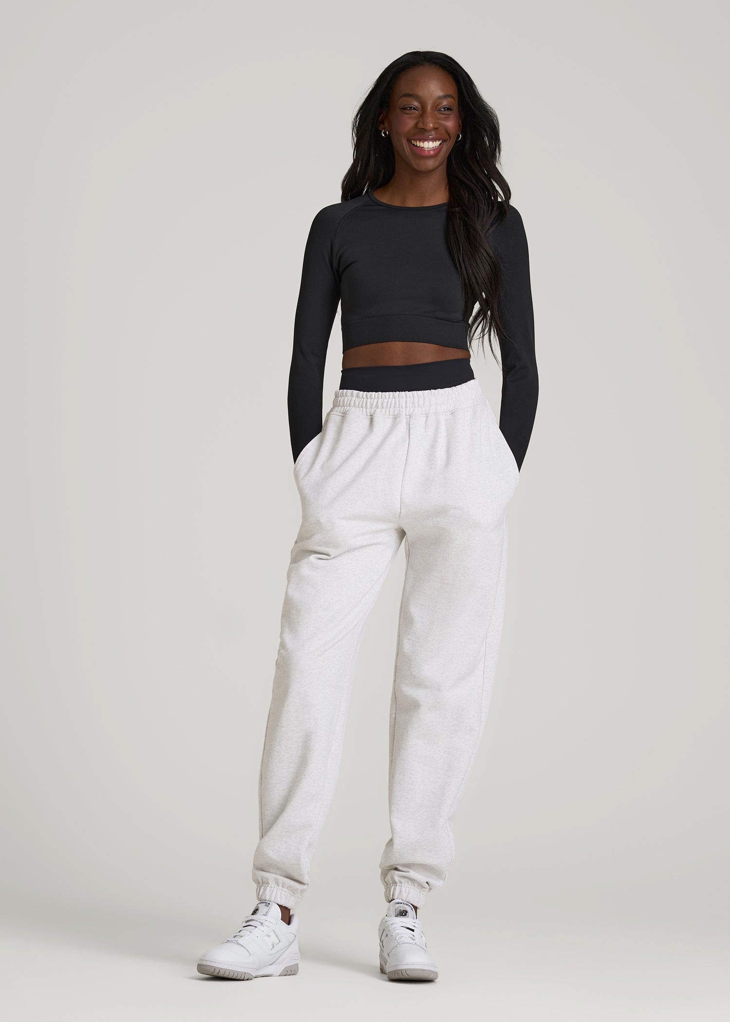 Compression Long Sleeve Cropped Training Top for Tall Women in Black