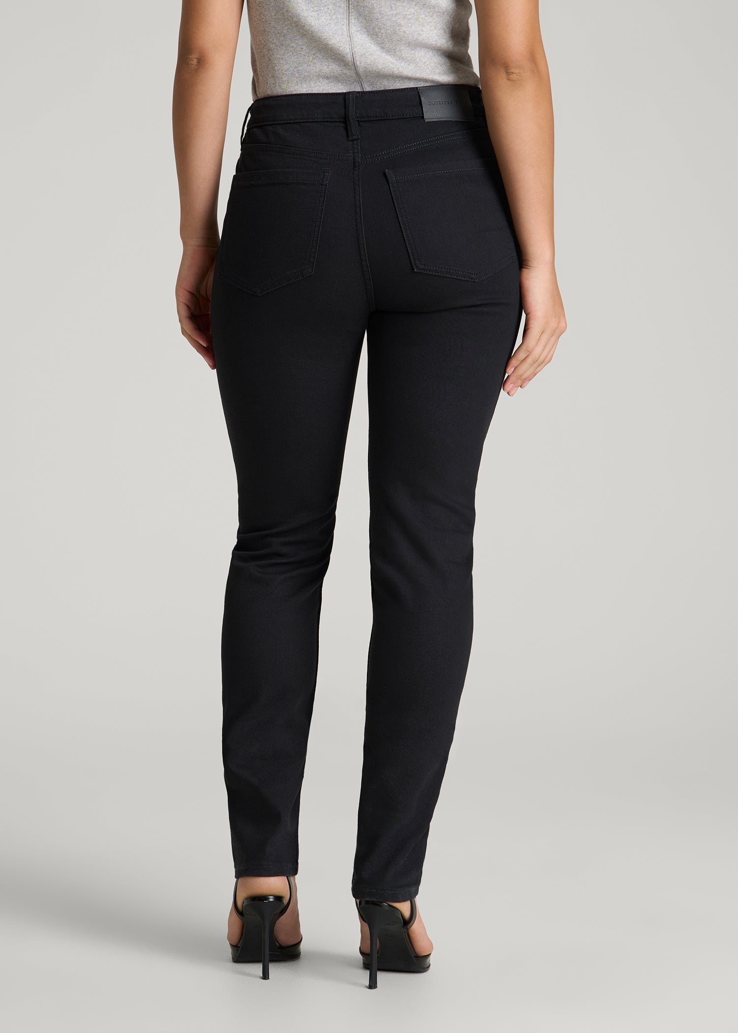 Maya Curve High-Rise Skinny Leg Jeans for Tall Women in Optimum Black