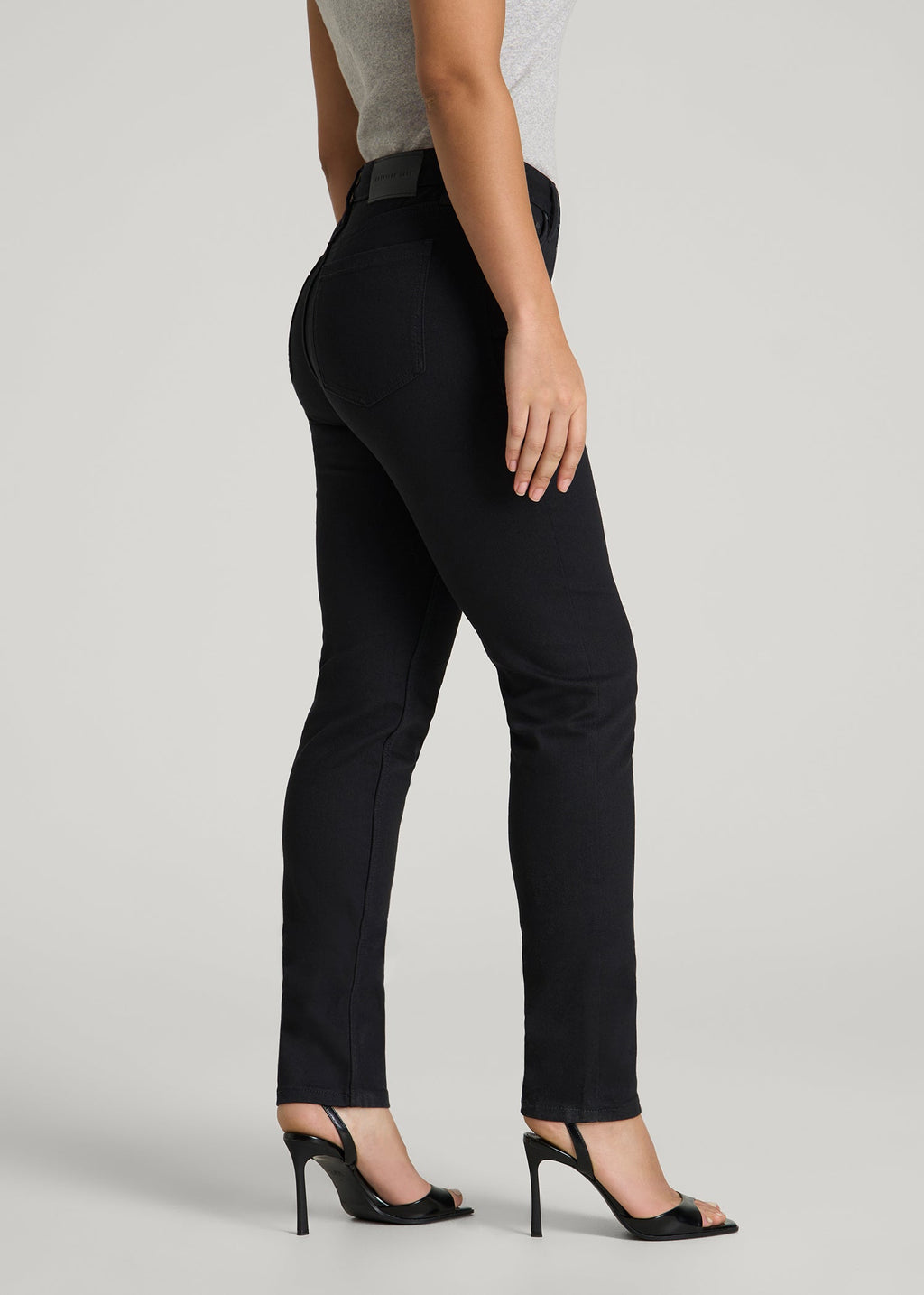 Maya Curve High-Rise Skinny Leg Jeans for Tall Women in Optimum Black