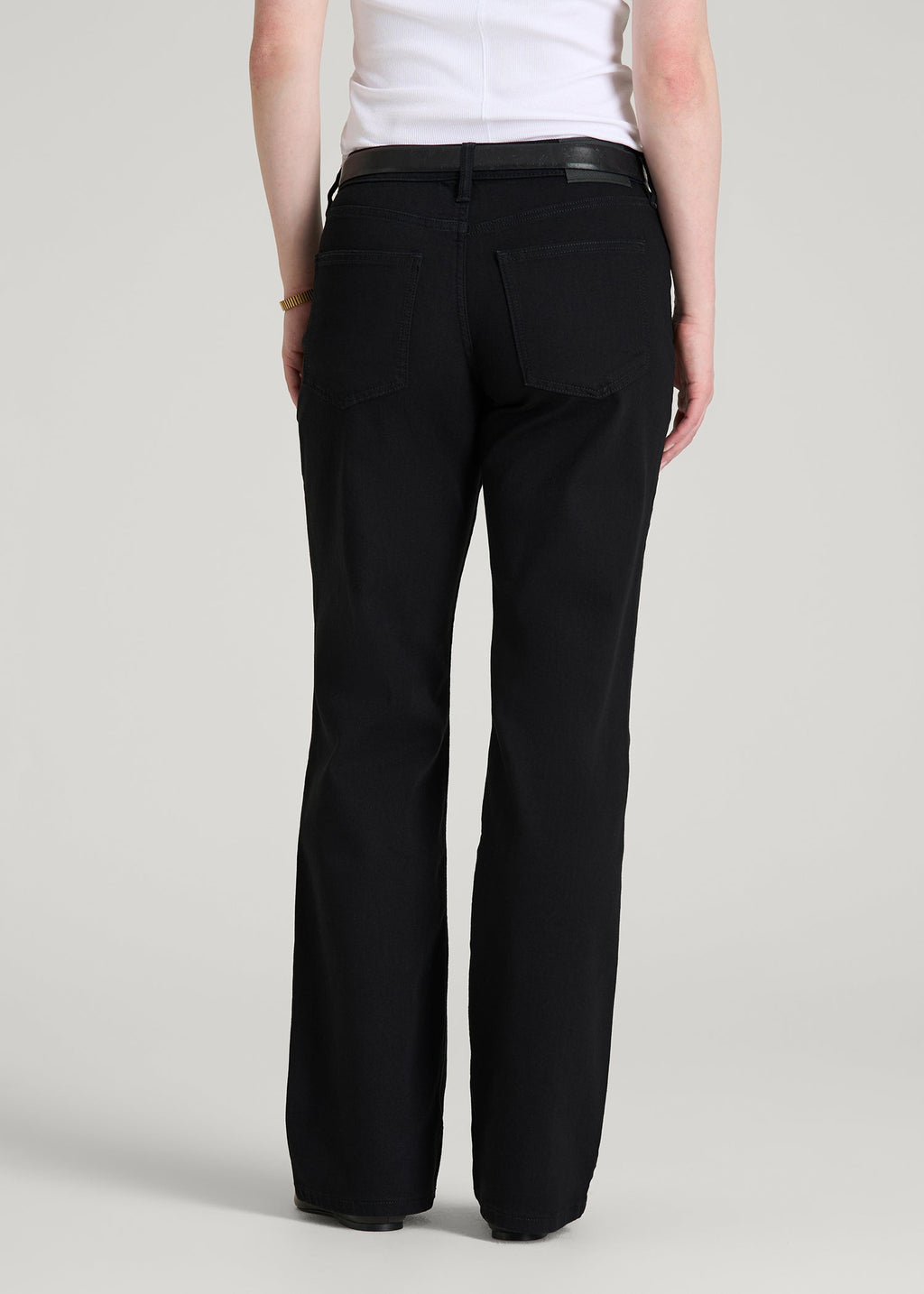 Quinn Mid-Rise Relaxed Fit Jeans for Tall Women in Optimum Black