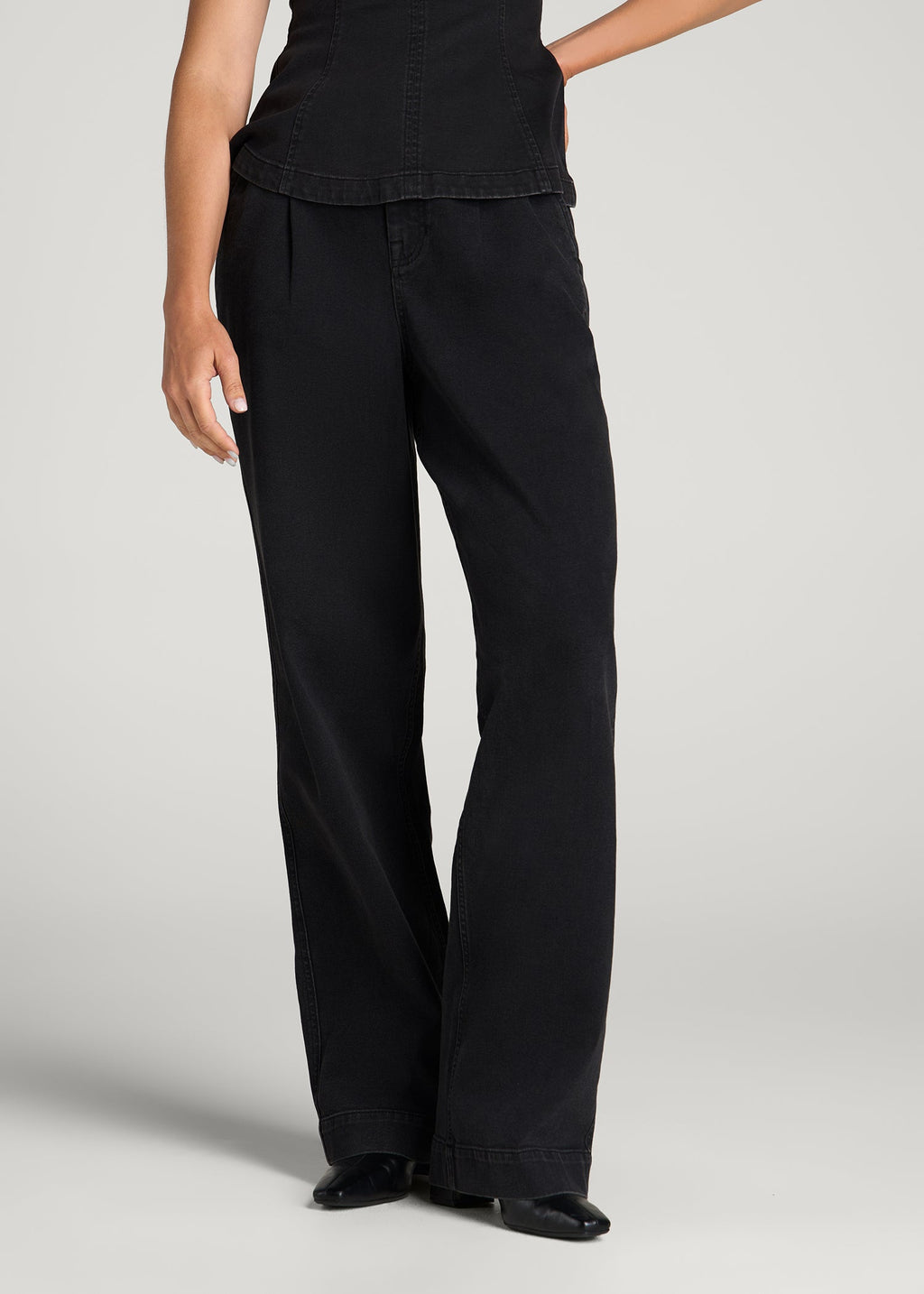Wide Leg Pleated Denim Trousers for Tall Women in Onyx Black Wash