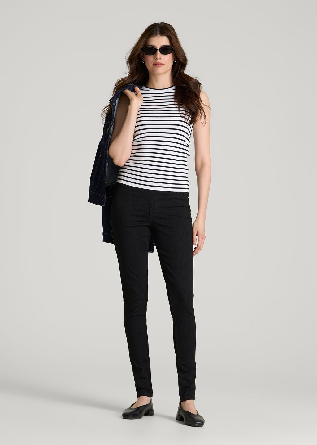 Jeggings for Tall Women in Optimum Black