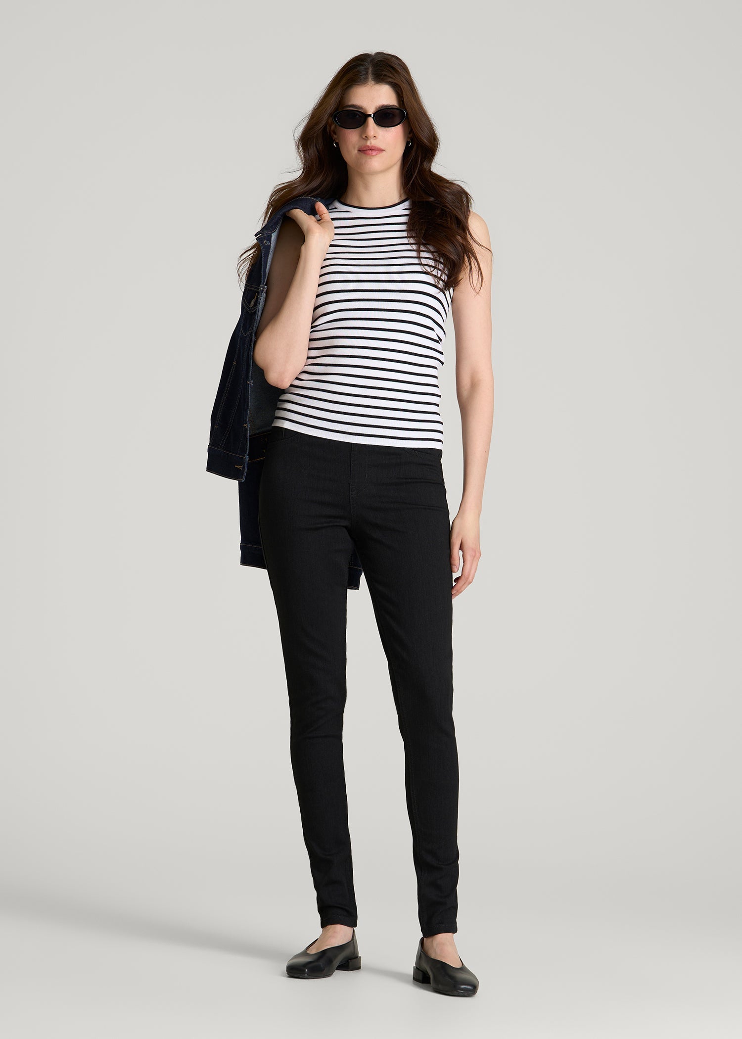 Jeggings for Tall Women in Optimum Black