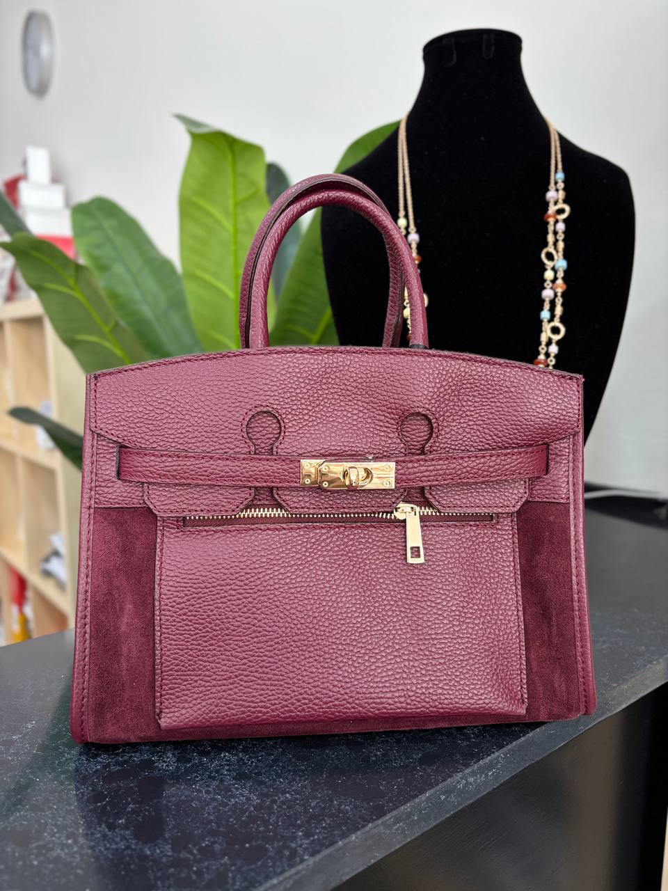 Elegant Aylana Firenze Leather Bag with Long Adjustable Strap