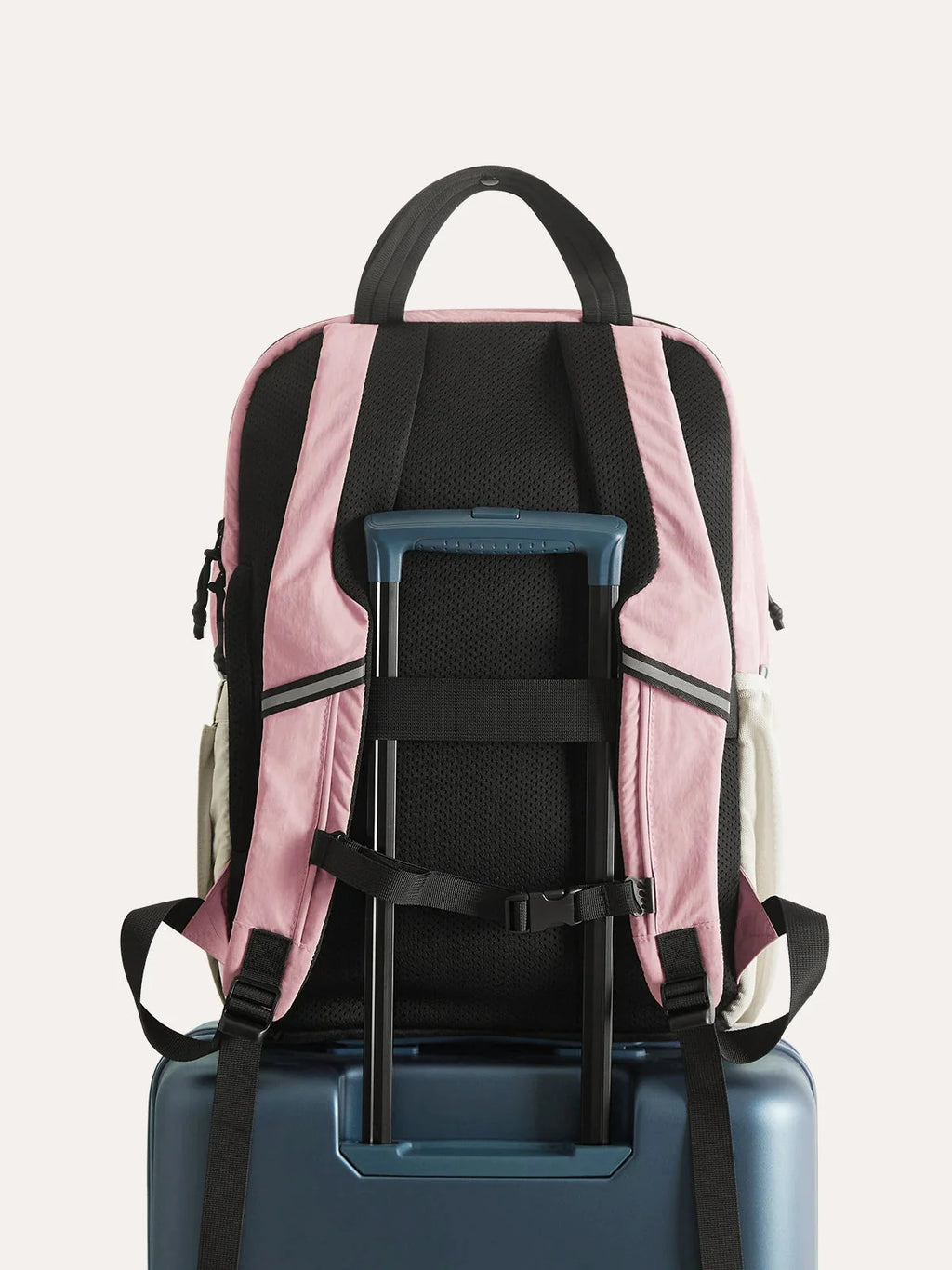 Paz 28L Backpack