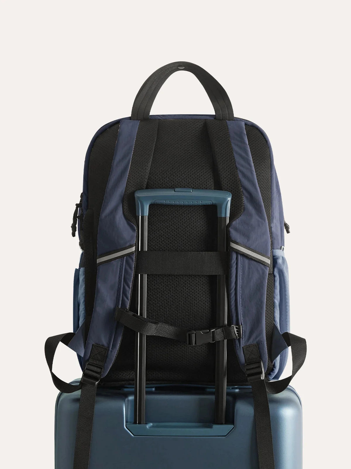Paz 28L Backpack