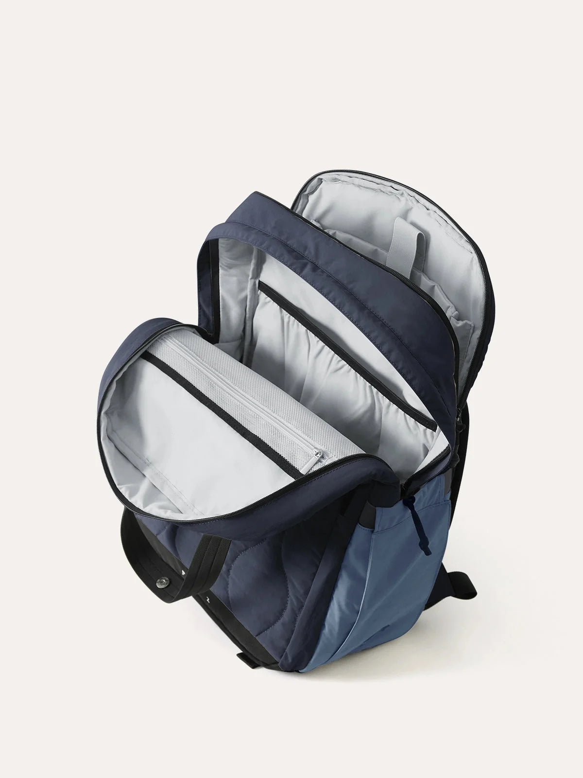 Paz 28L Backpack