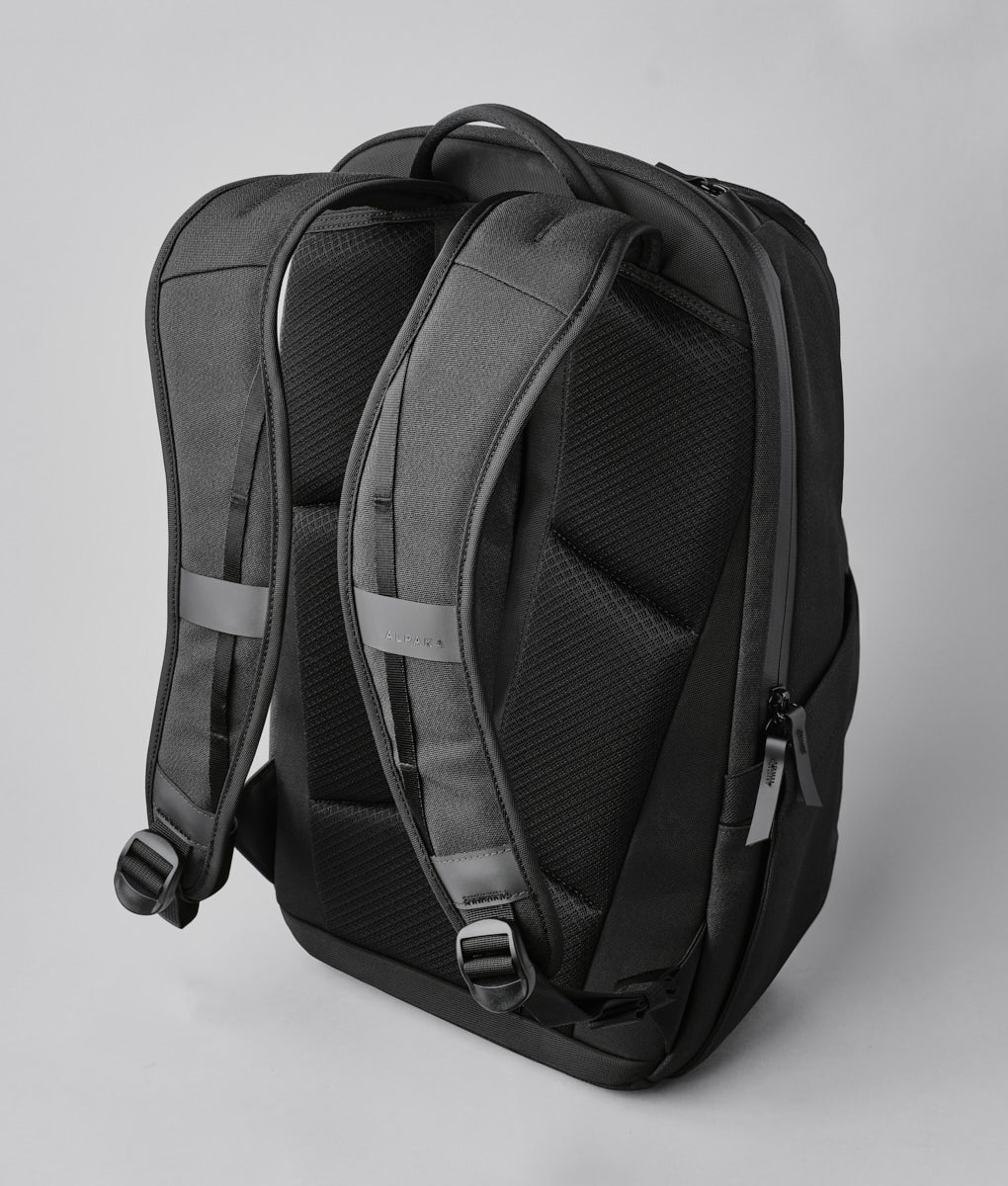 Elements Backpack Pro
