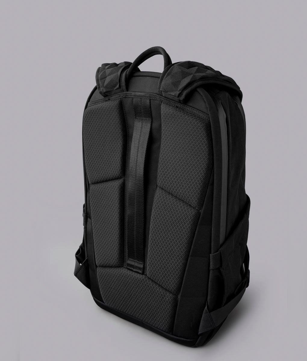 Elements Backpack Pro