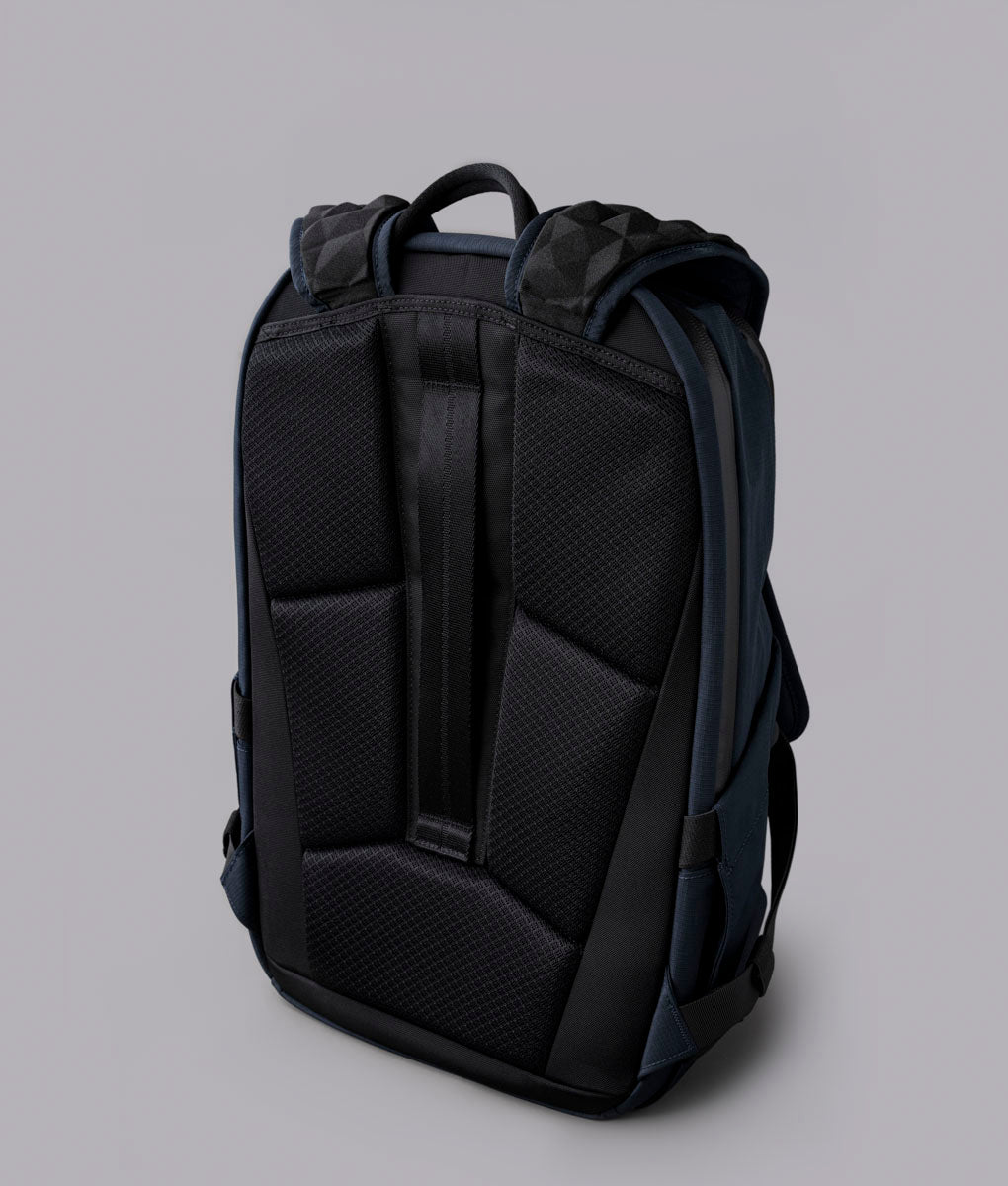 Elements Backpack Pro