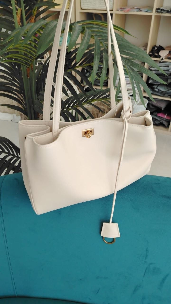 Elara Gold™. Genuine Cow Leather Shoulder Bag | Made in Italy 🇮🇹